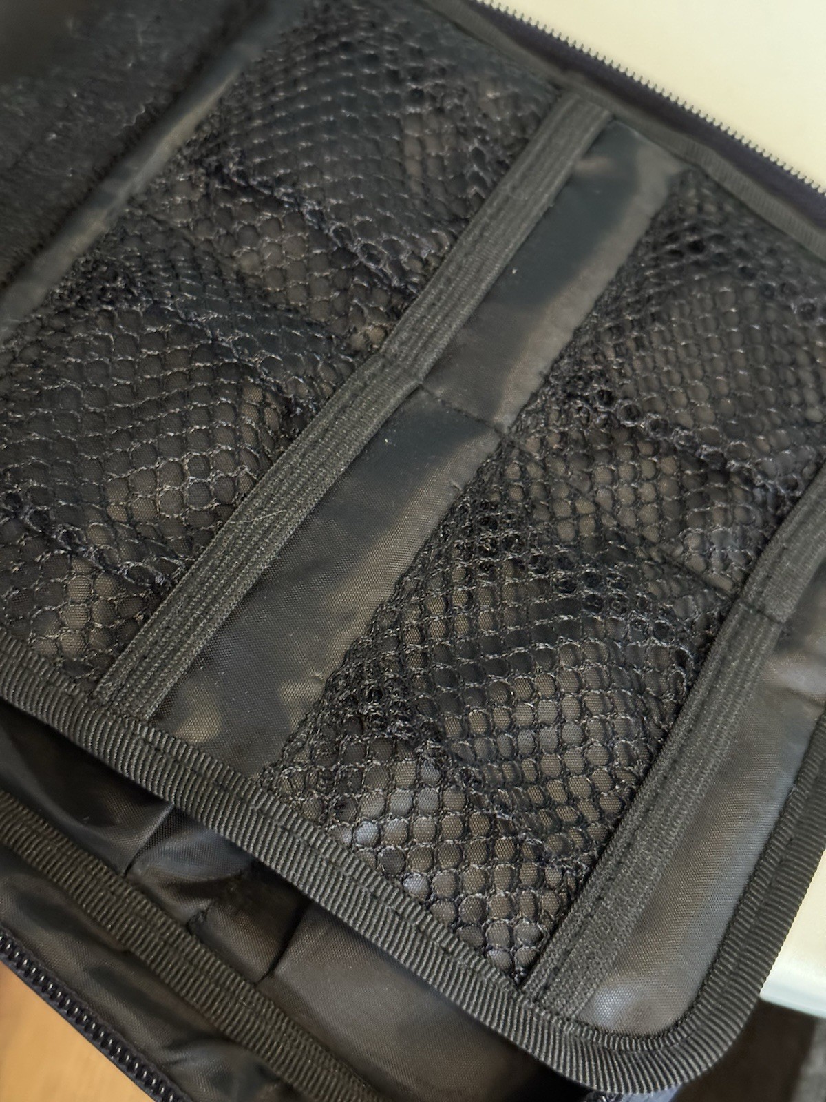 Vintage 2000s Blue Madcatz Carrying Case Travel Bag for Nintendo Systems
