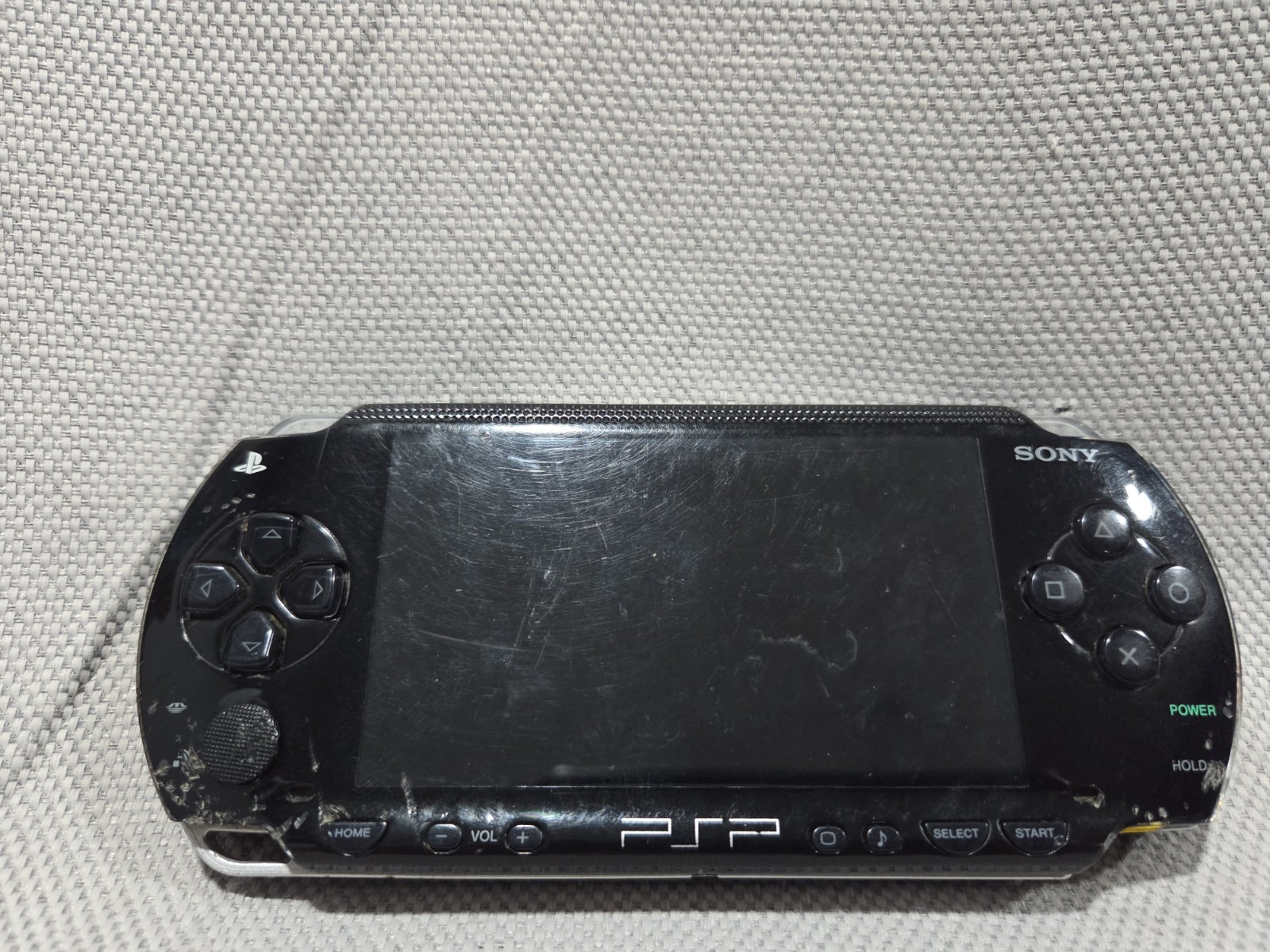 Sony PSP-1001 PlayStation Portable Handheld Console ONLY Black Fair Condition