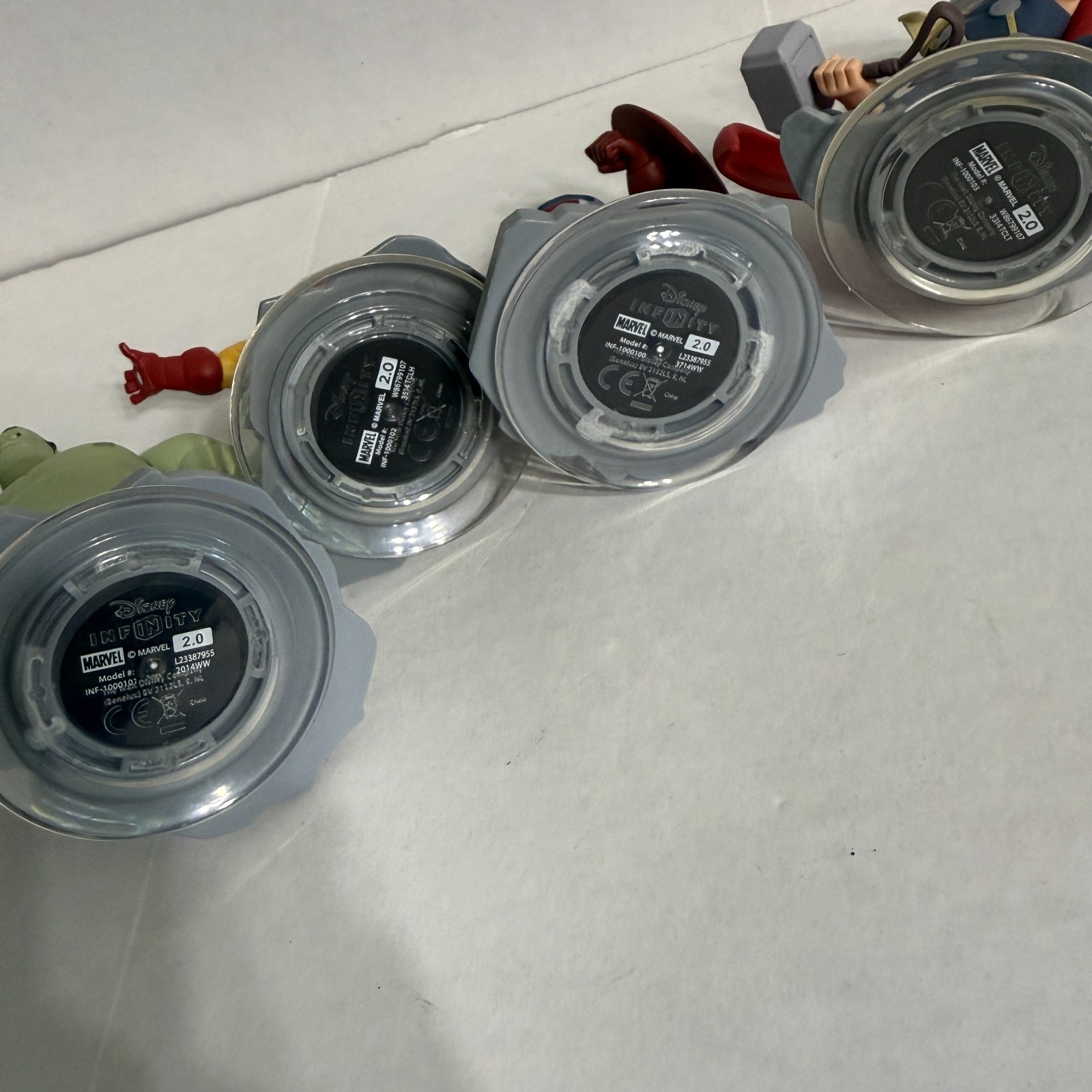 4 Disney Infinity 2.0 Figures – Avengers – Hulk Thor Iron Man Captain America