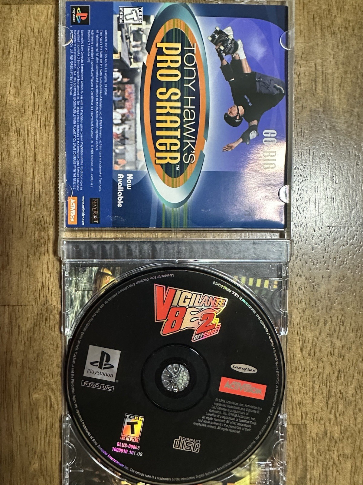 CIB Vigilante 8: 2nd Offense PS1 NTSC-U/C Racing Vehicular Combat T + Manual