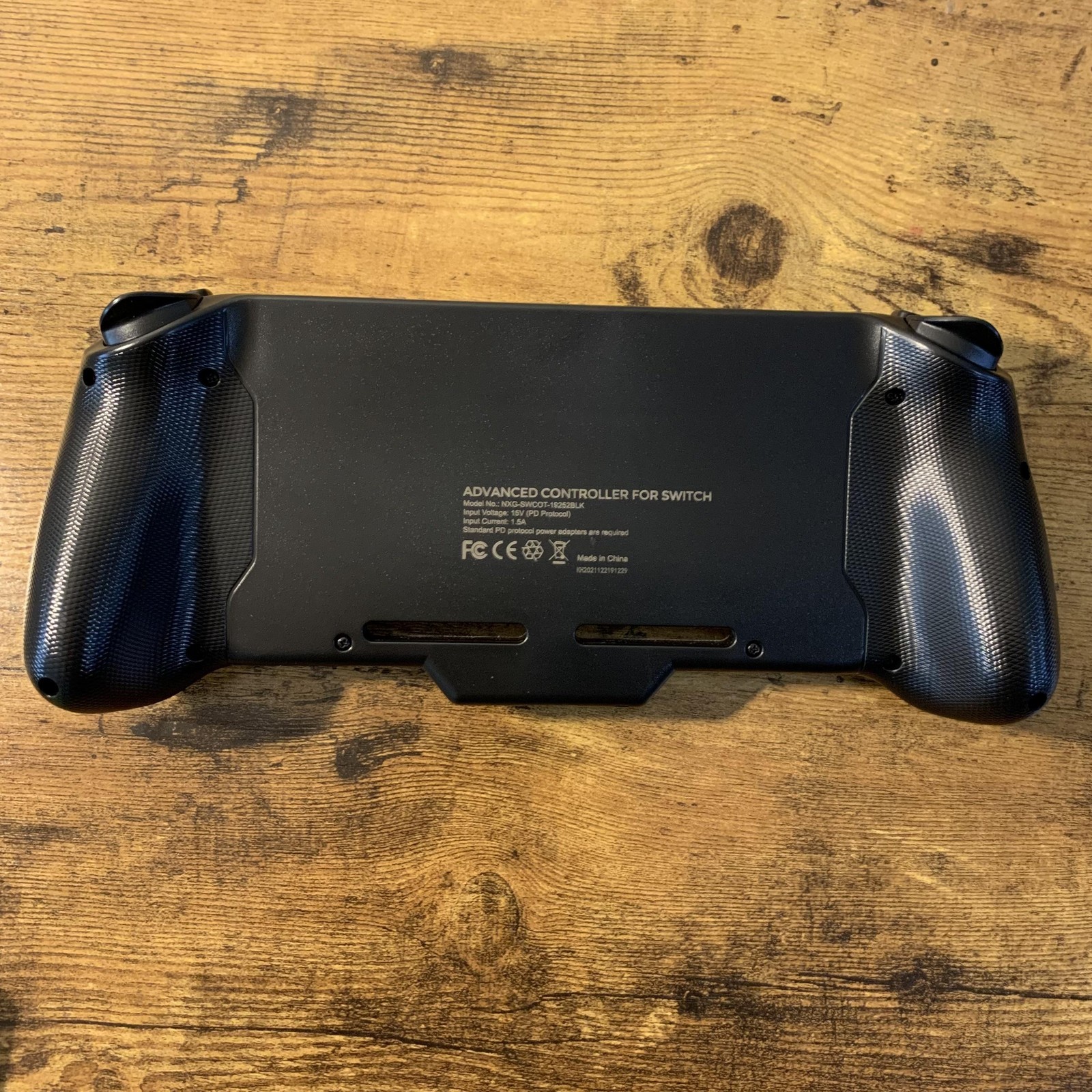 NexiGo Nintendo Switch Advanced Controller Black USB-C Gamepad Grip Ergonomic