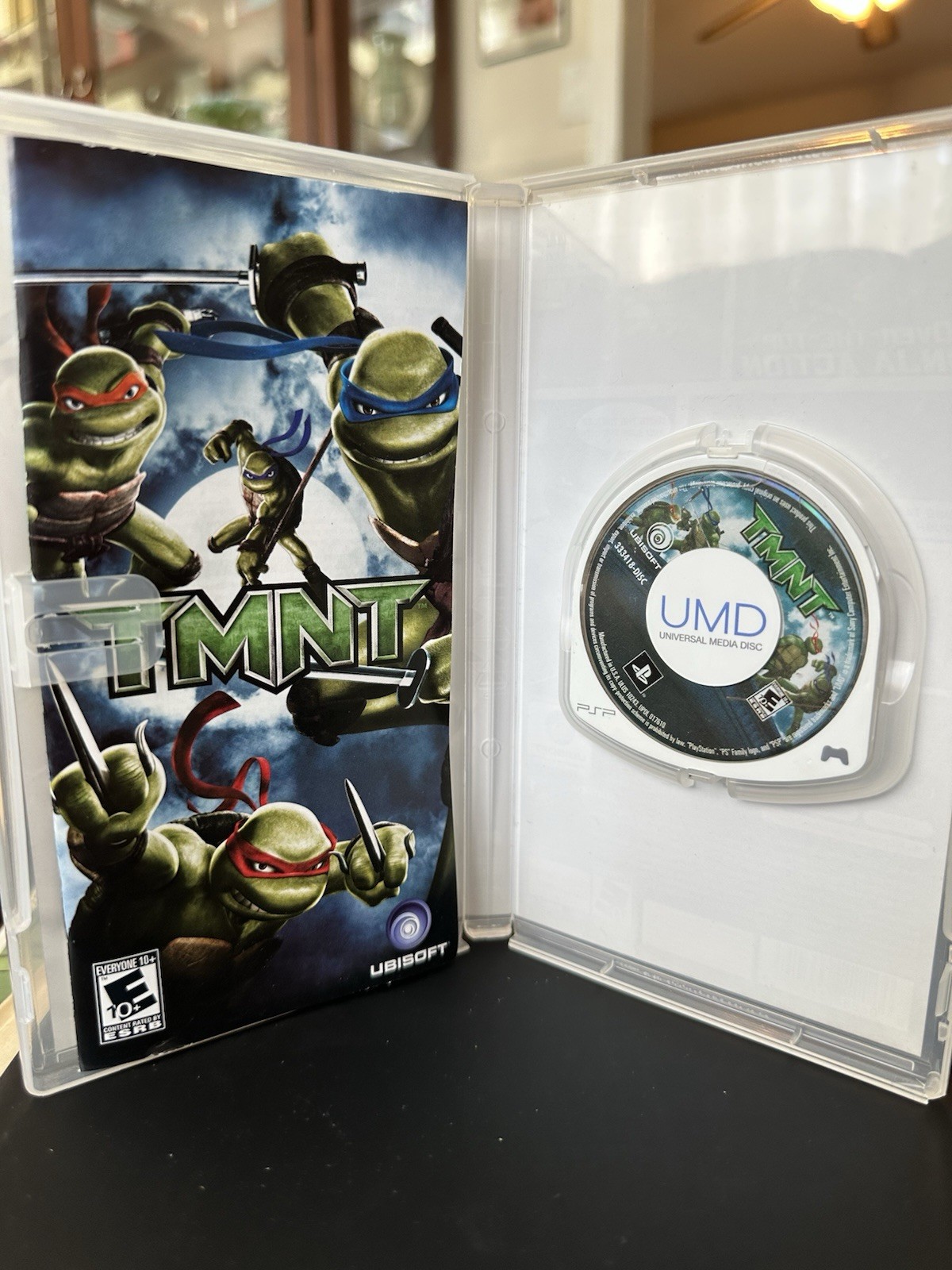 Ubisoft TMNT Sony PSP UMD w/ Case E10+ Everyone 10+ NTSC-U/C US/Canada