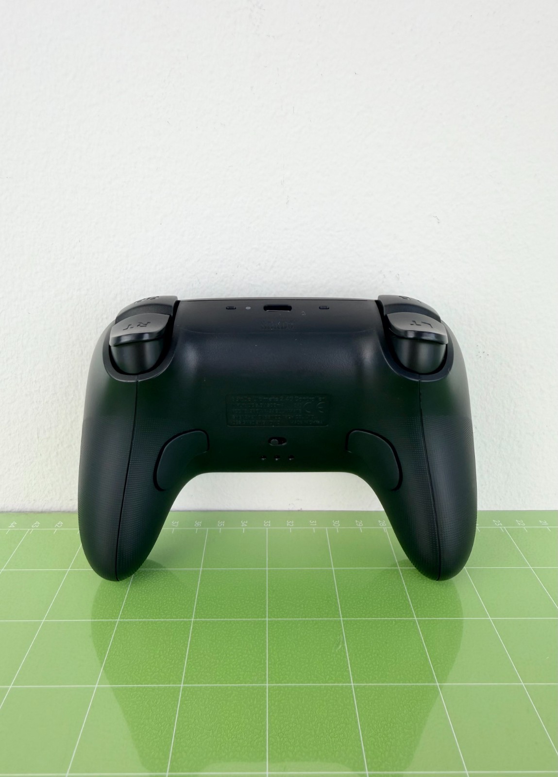 8BitDo – Ultimate 2.4G Wireless Controller for Android, iOS, Windows – Black