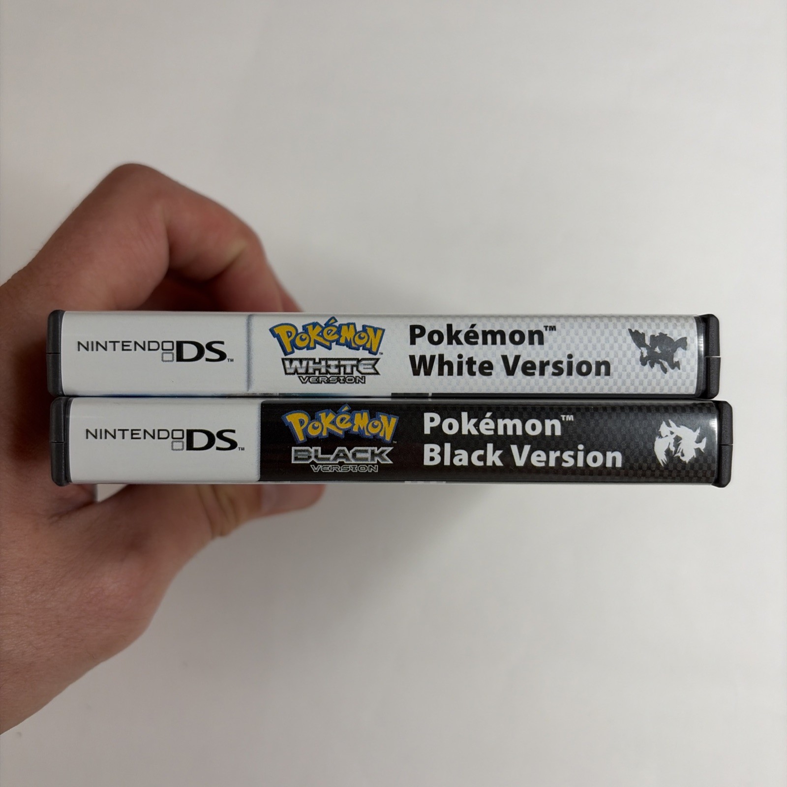 Pokémon Black And White Version In Box Nintendo DS Authentic Lot Of 2 Games