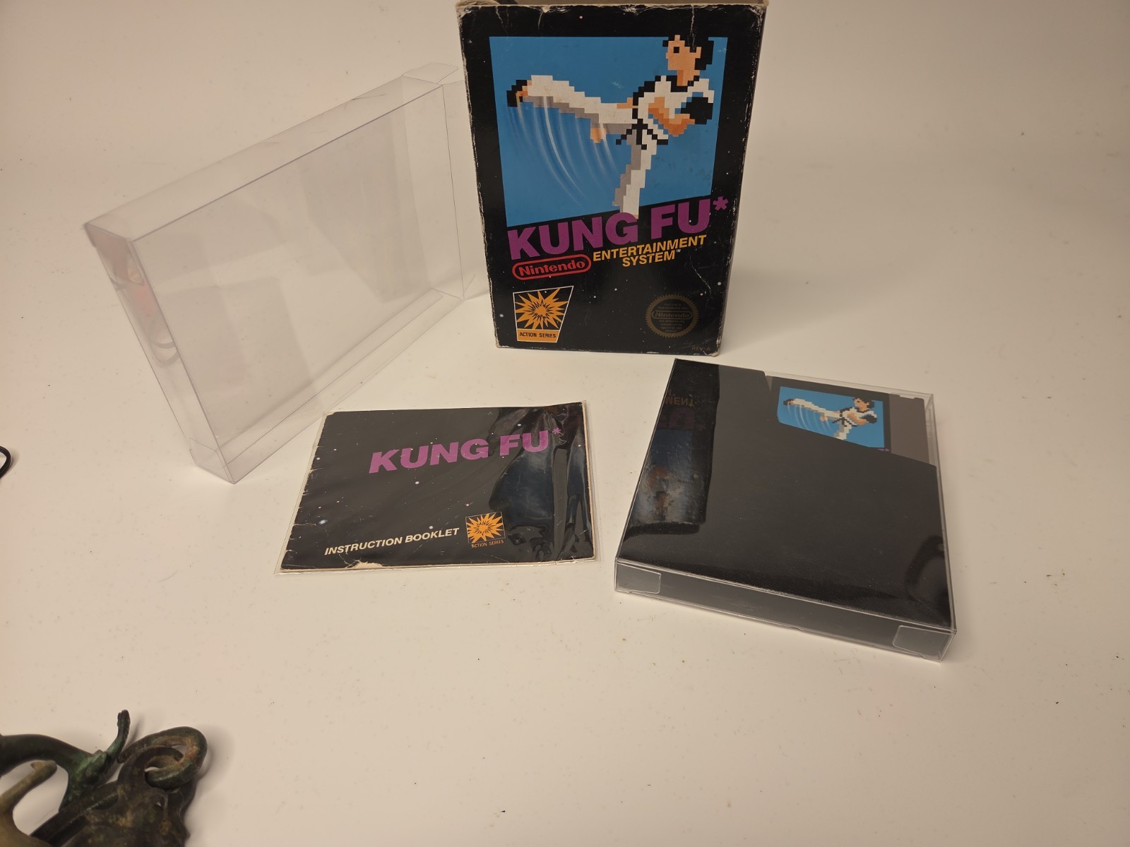 Kung Fu NES 5 Screw Complete in Box CIB Manual Sleeve Foam Tested