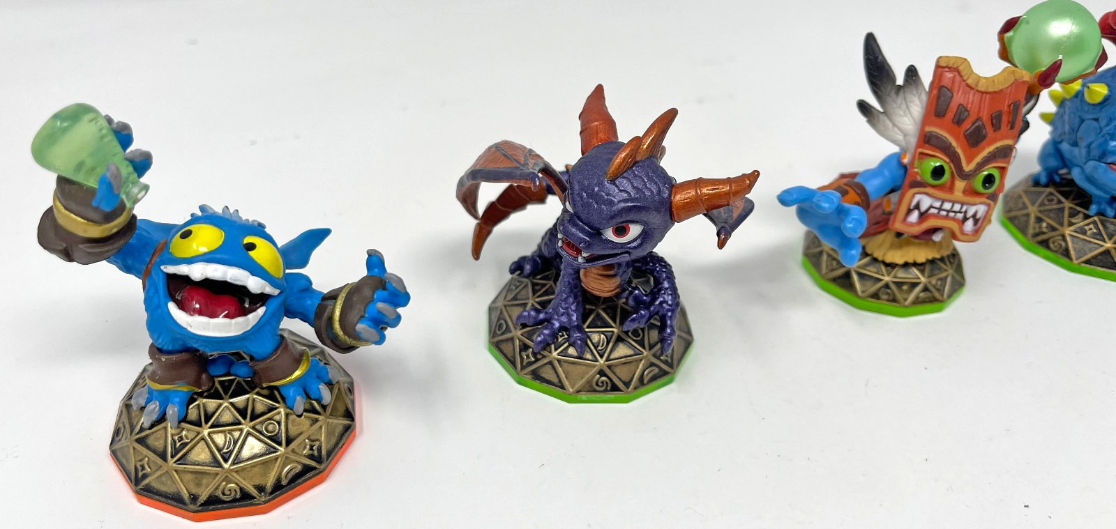 Skylanders Spyro’s Adventure Double Trouble Pop Fizz Spyro Wrecking Ball VooDood