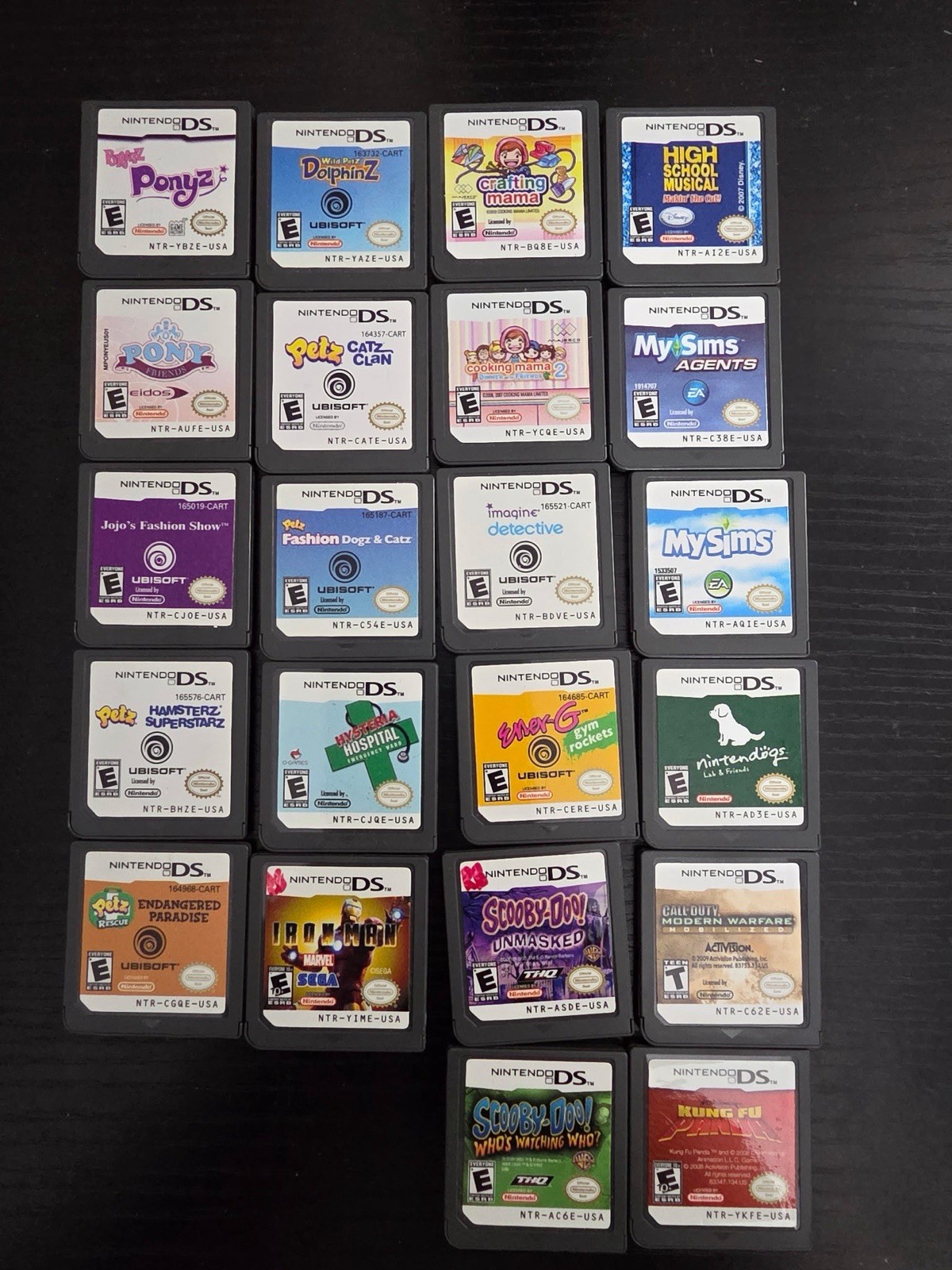 Nintendo DS Lite Bundle w/ Charger, Stylus, DS & GBA Games, Guitar Hero Grip