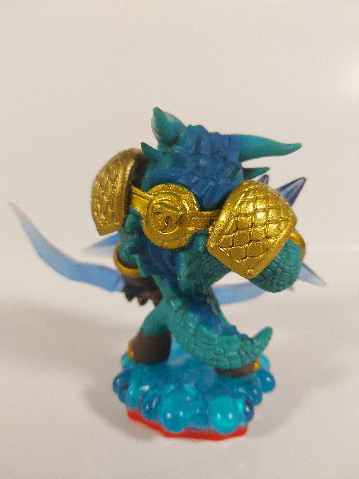 Skylanders Trap Team Figures ● Bushwhack • Food Fight • Snap Shot ● Activision