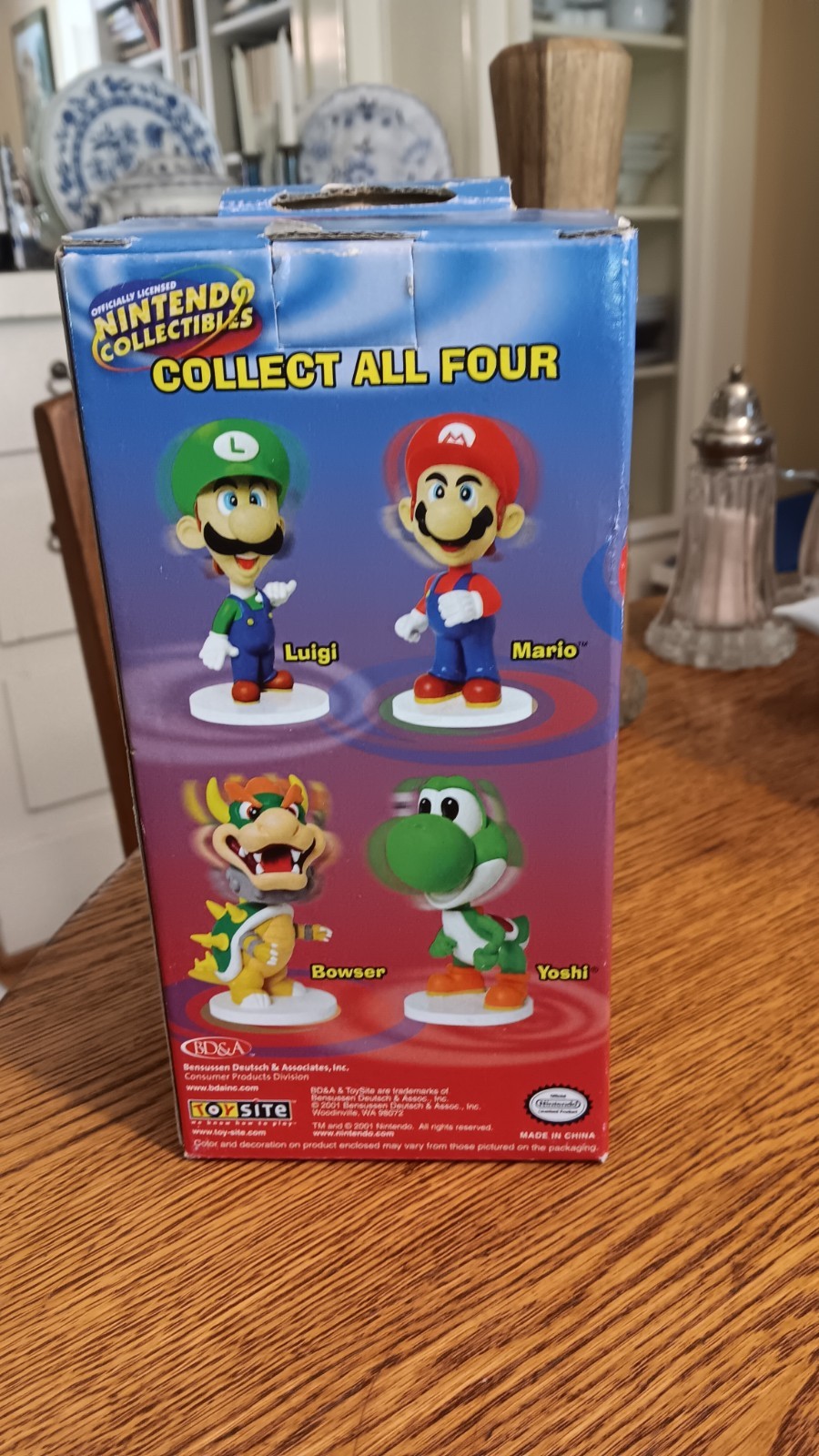 Vintage Nintendo Mario Bobblehead 2001 Toysite BD&A Super Collectible in Box