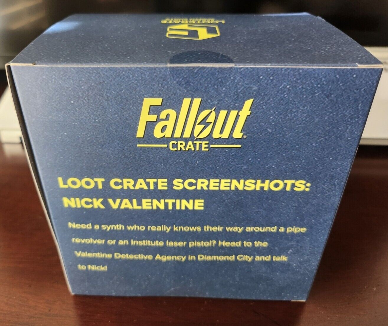 Fallout Crate Loot Crate Screenshots Nick Valentine Figure-New