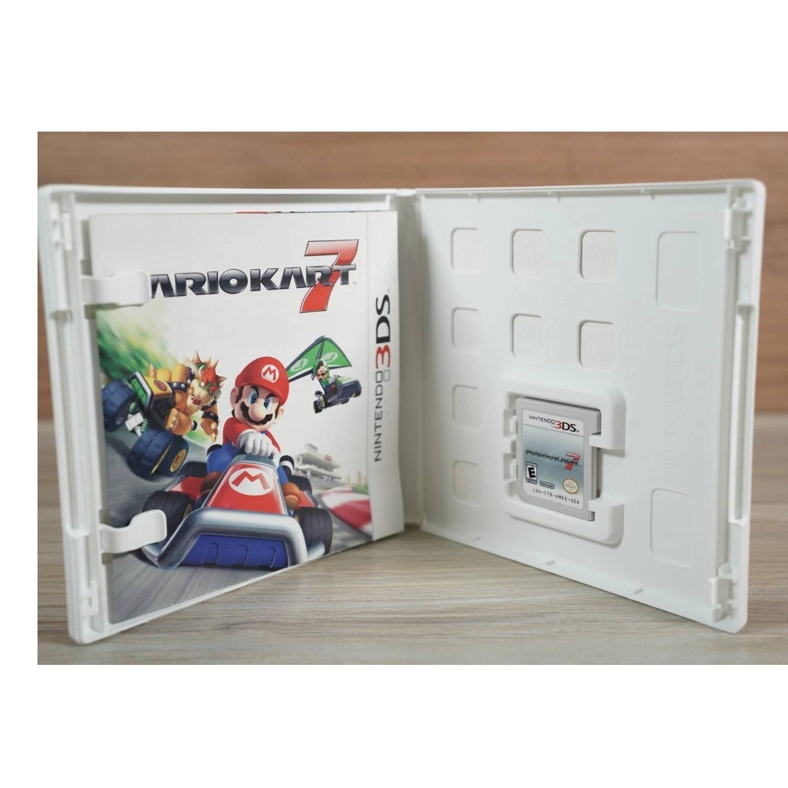 Mario Kart 7 Nintendo 3DS CIB Complete Game Cartridge CTR-AMKE-USA