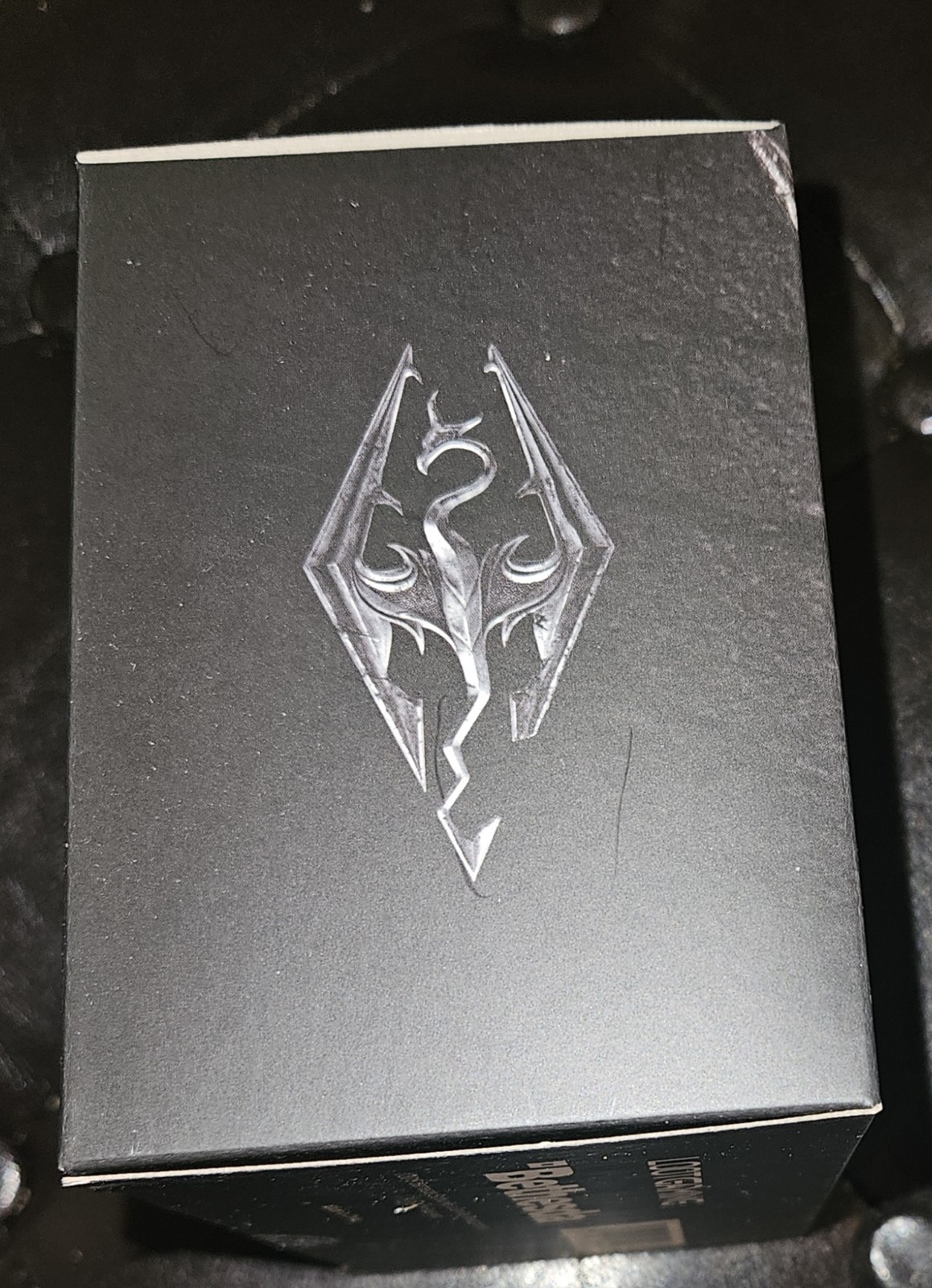 NEW ~ The Elders Scrolls ~ Daedric Helmet Replica Figure ~ Loot Crate Exclusive