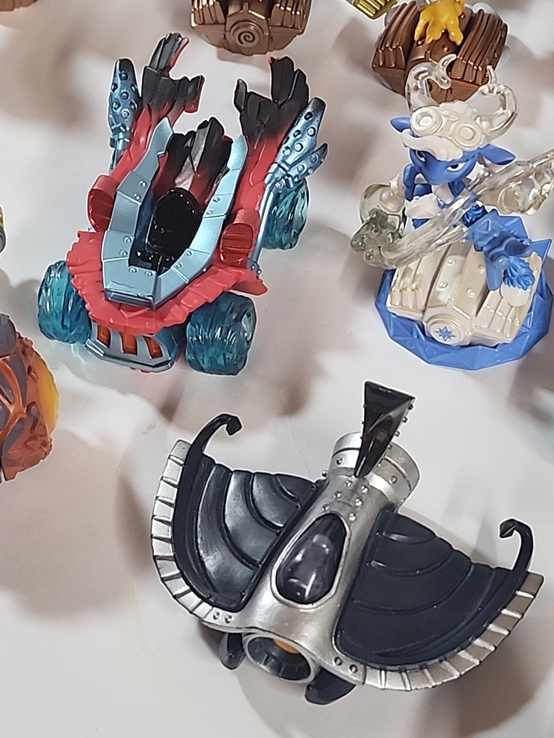 Skylanders Superchargers Lot of 18 Figures & Vehicles Splat Spitfire Astroblast