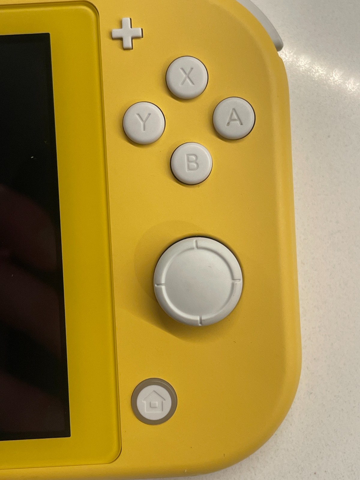 Nintendo Switch Lite Yellow