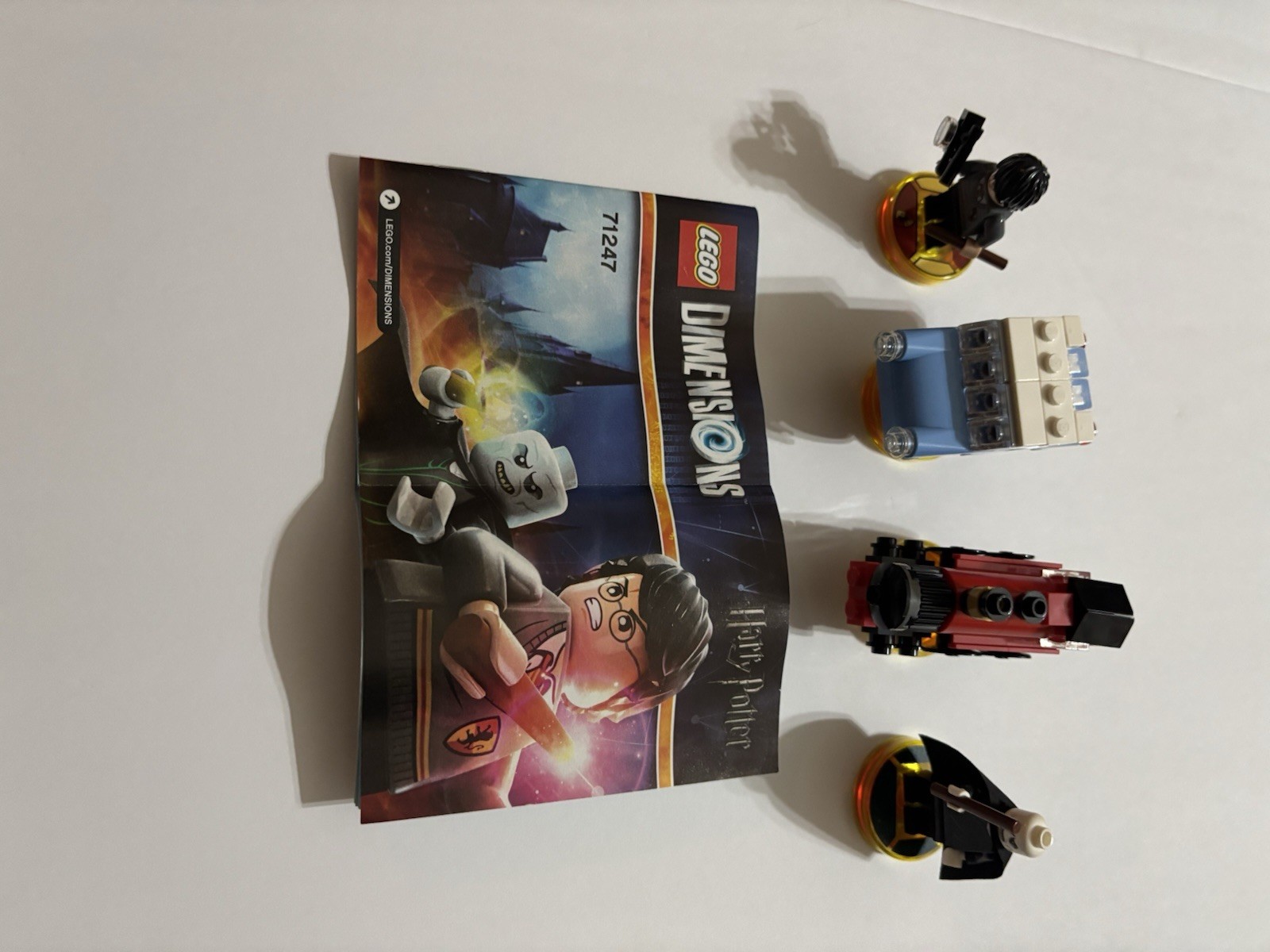LEGO Dimensions Minifigure & Vehicle Lot w/ Manuals Bart, Finn, Emmet 2016