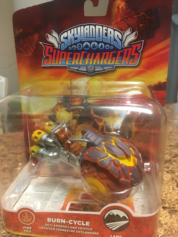 NEW Skylanders SuperChargers: Land Vehicle Burn Cycle Character Pack – SEALED