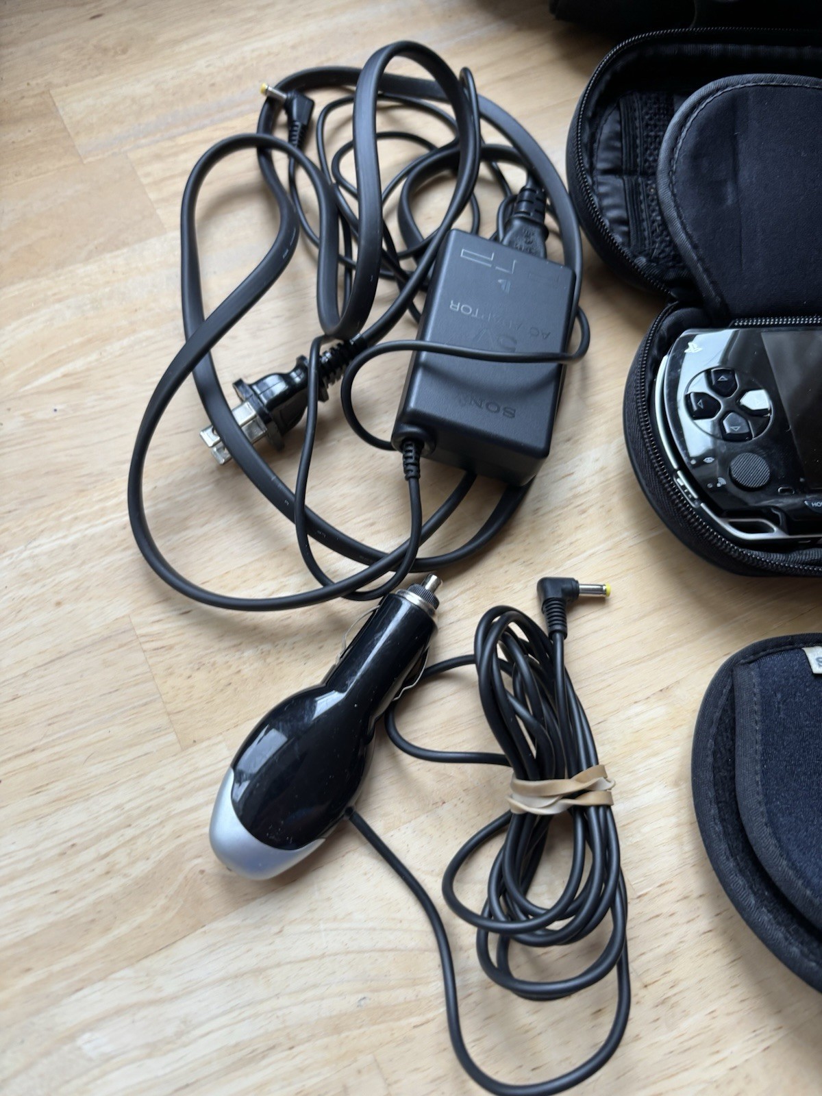 Sony PSP-1001 Black Handheld Console Bundle w/ Chargers