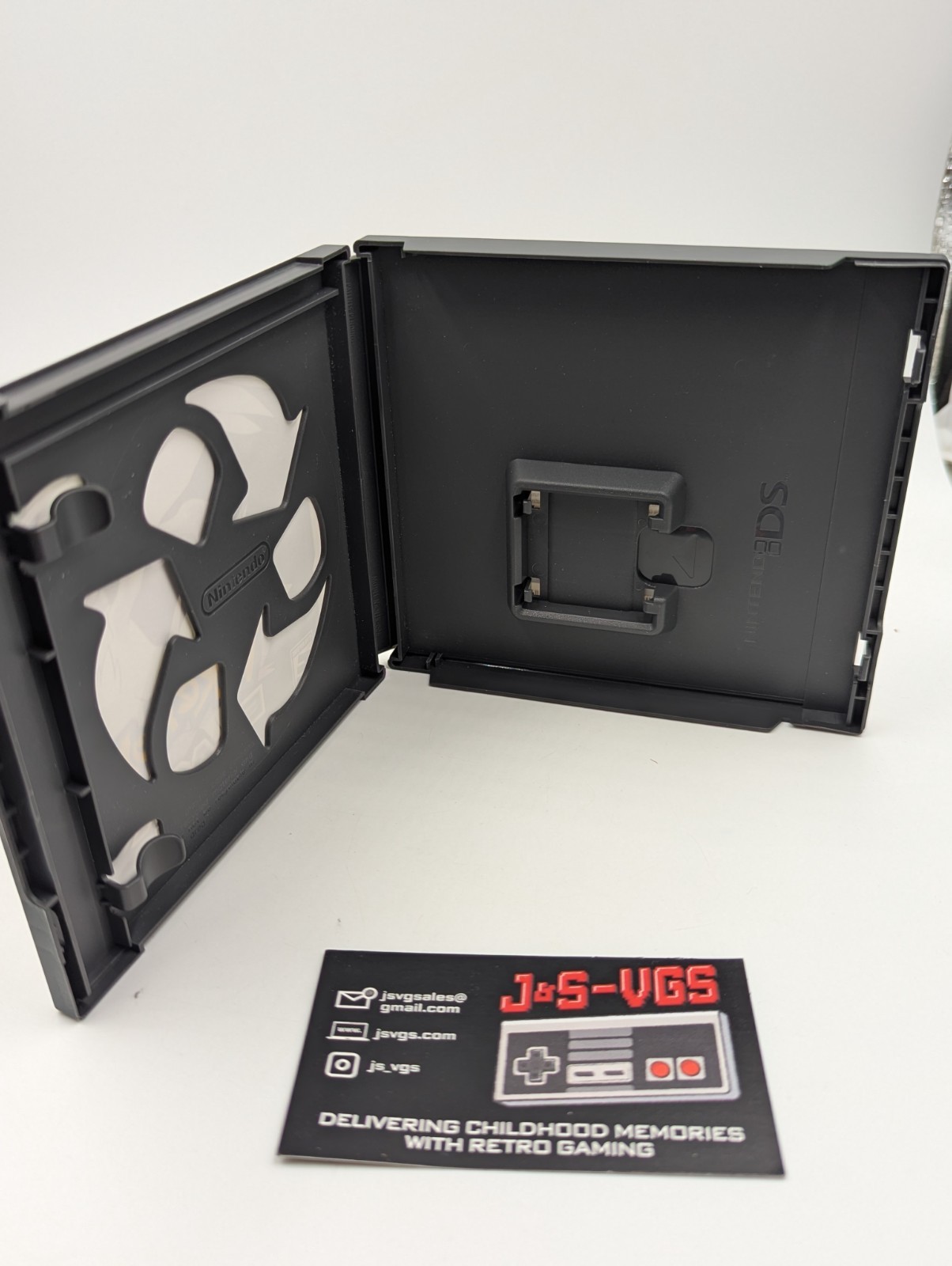 Nintendo DS Pokémon Black Version CIB Inserts No Manual Authentic OEM #3