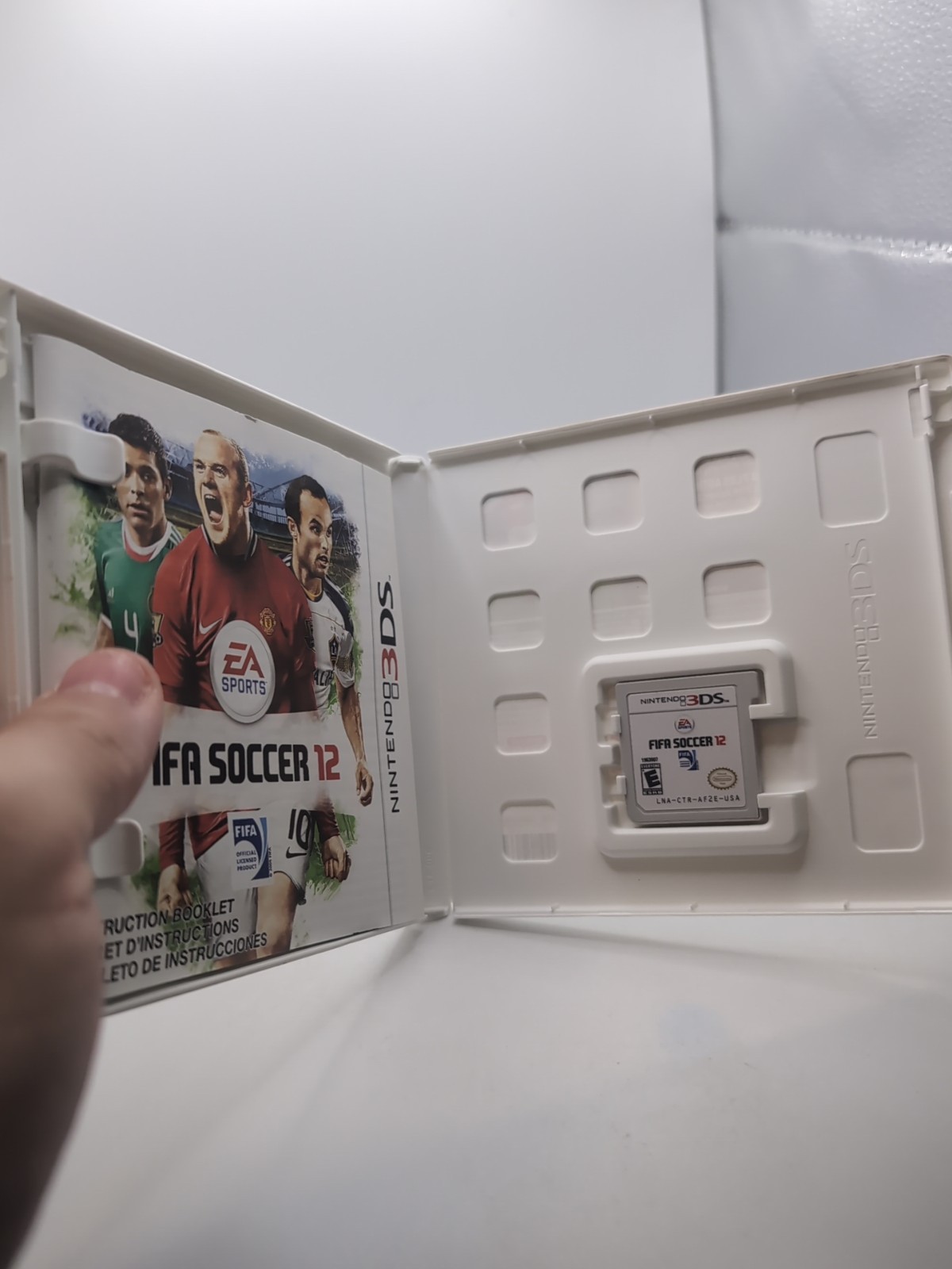 FIFA Soccer 12 Nintendo 3DS Complete in Box