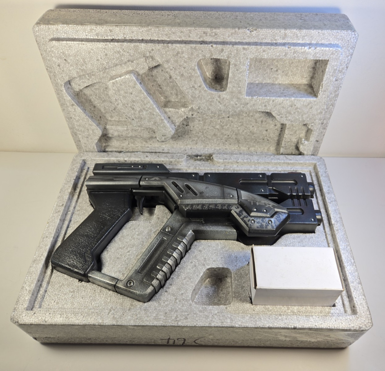 Official Mass Effect M3 Predator 1:1 Replica Project Triforce 264 Out Of 600.
