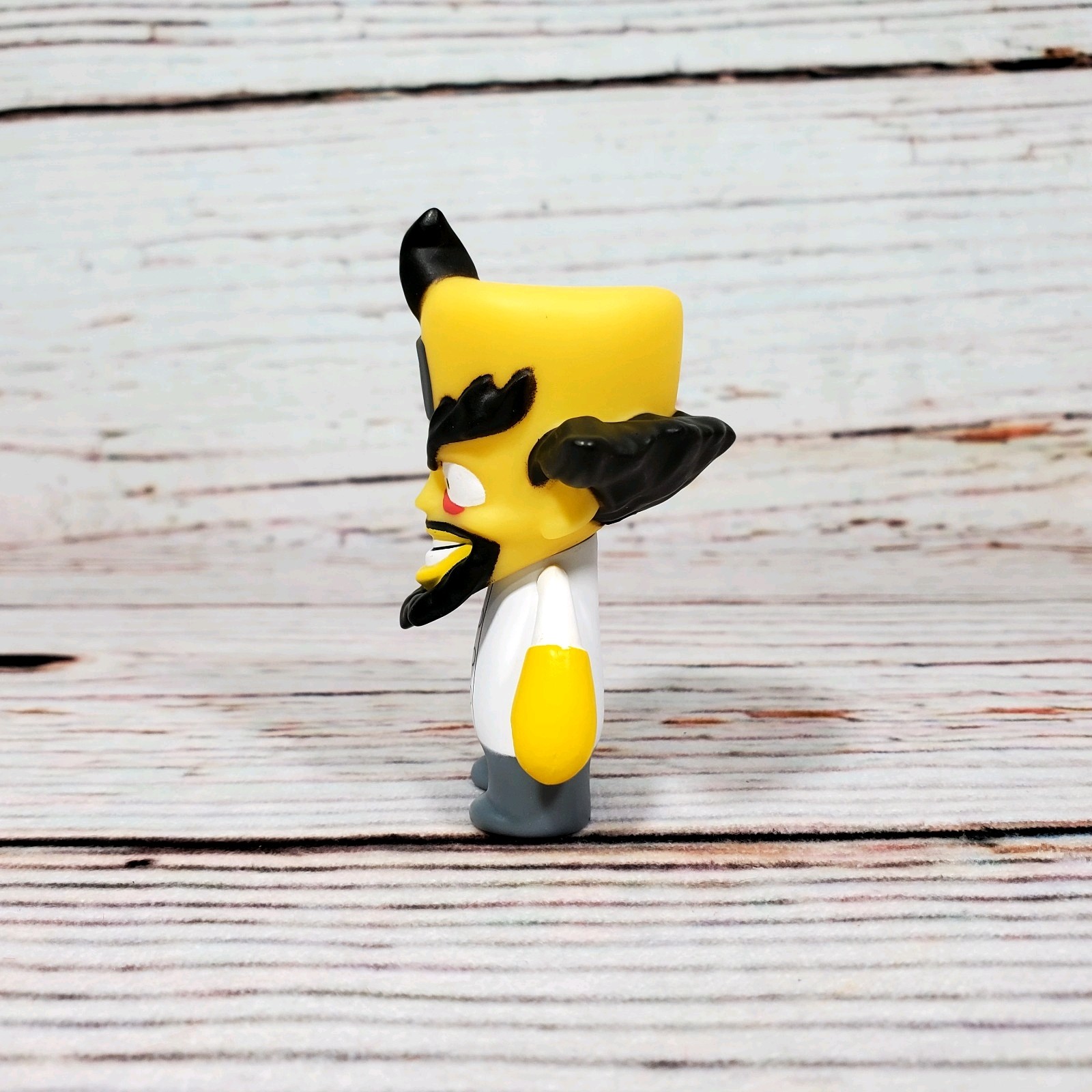 Kidrobot Crash Bandicoot Series Dr. Neo Cortex Vinyl Figure HTF