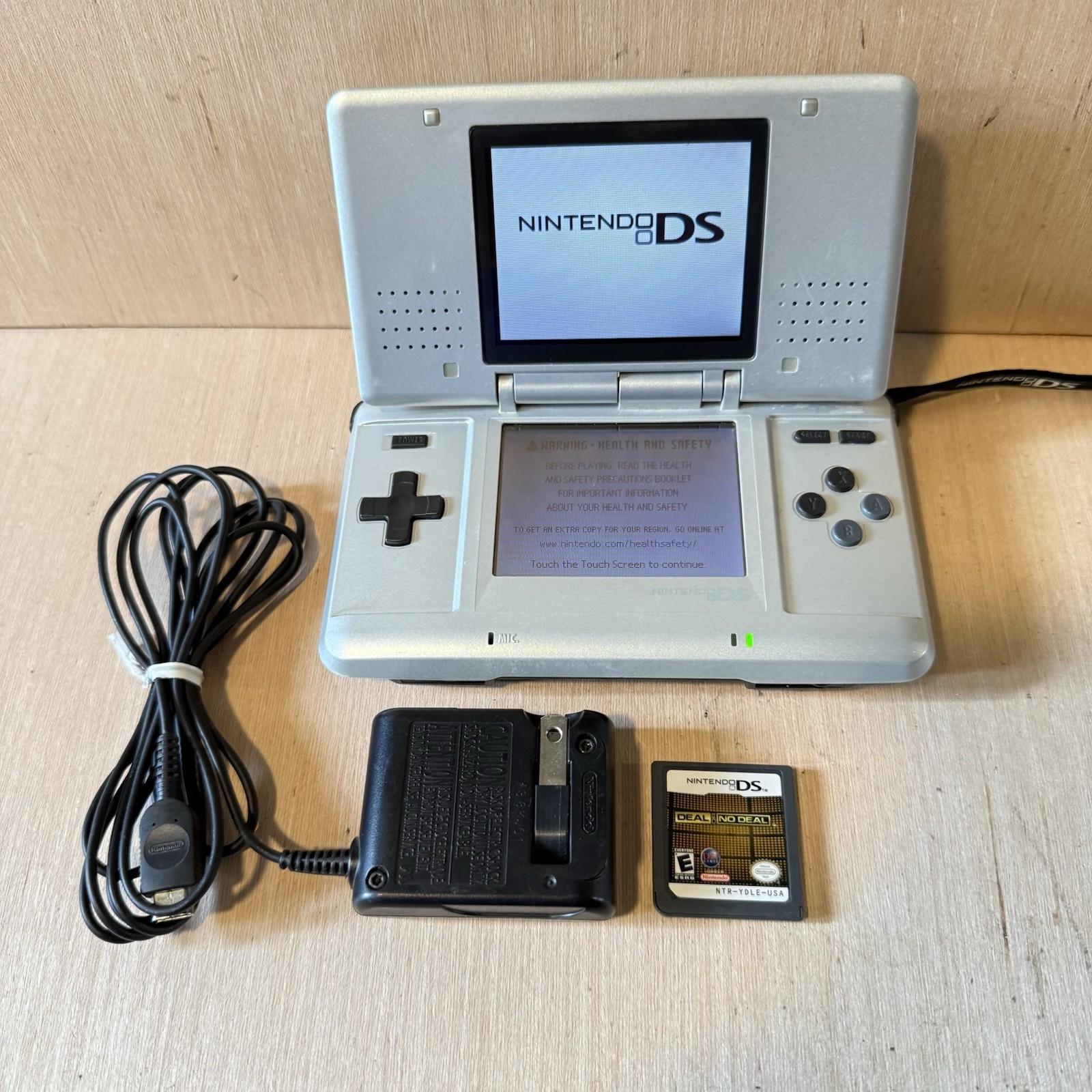 Nintendo DS Handheld System Silver Tested Workin“NO SOUND”w/Charg Read Info Blw!