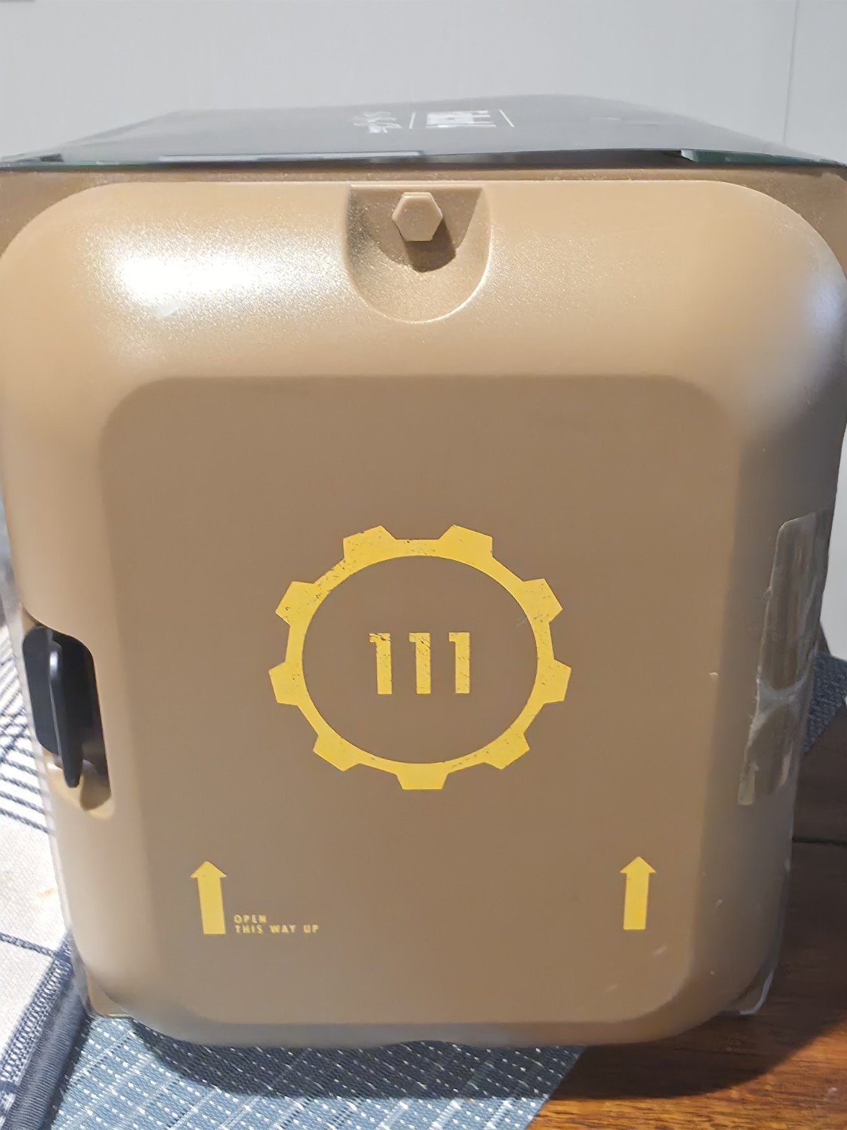 Fallout 4 (Pip-Boy Edition) (Xbox One, 2015) Brand New and Factory Sealed