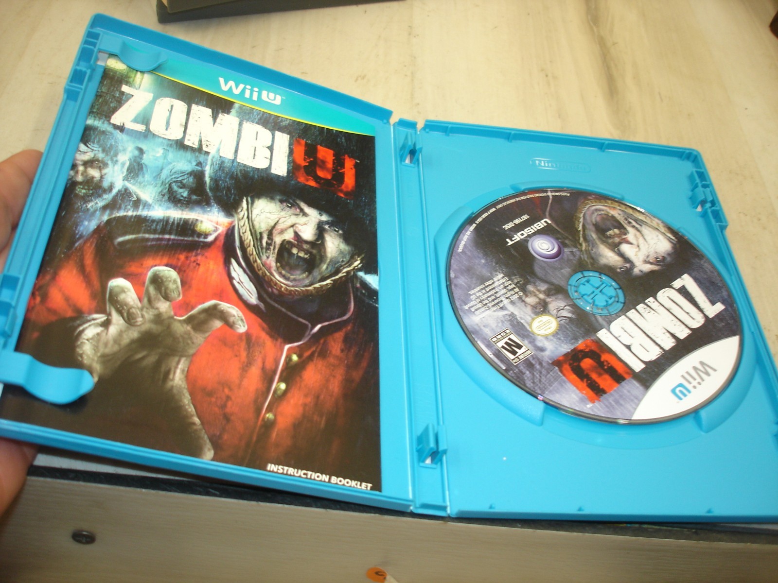 ZombiU (Nintendo Wii U, 2012) – CIB With Manual TESTED