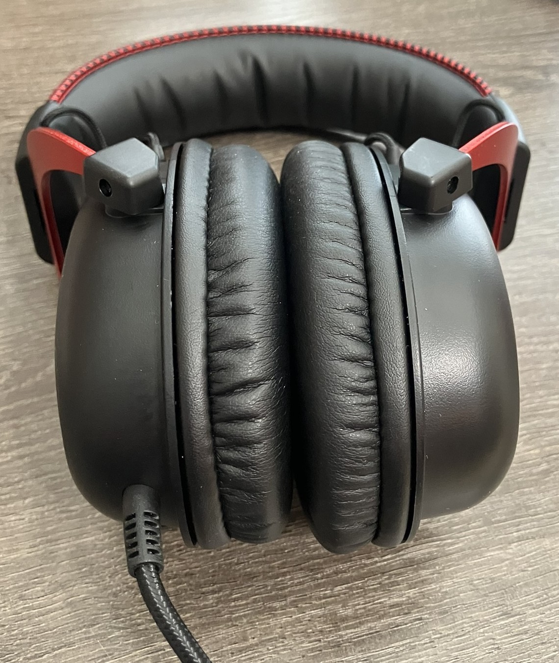 HyperX Cloud II Wired Gaming Headset Black/Red w/ Memory Foam & Leatherette READ