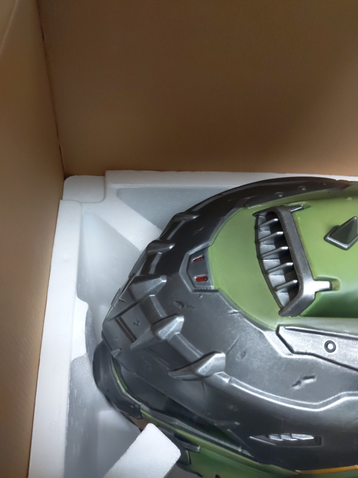 Doom The Dark Ages Doom Slayer Wearable Helmet LED Bundle + Keycard + Patches