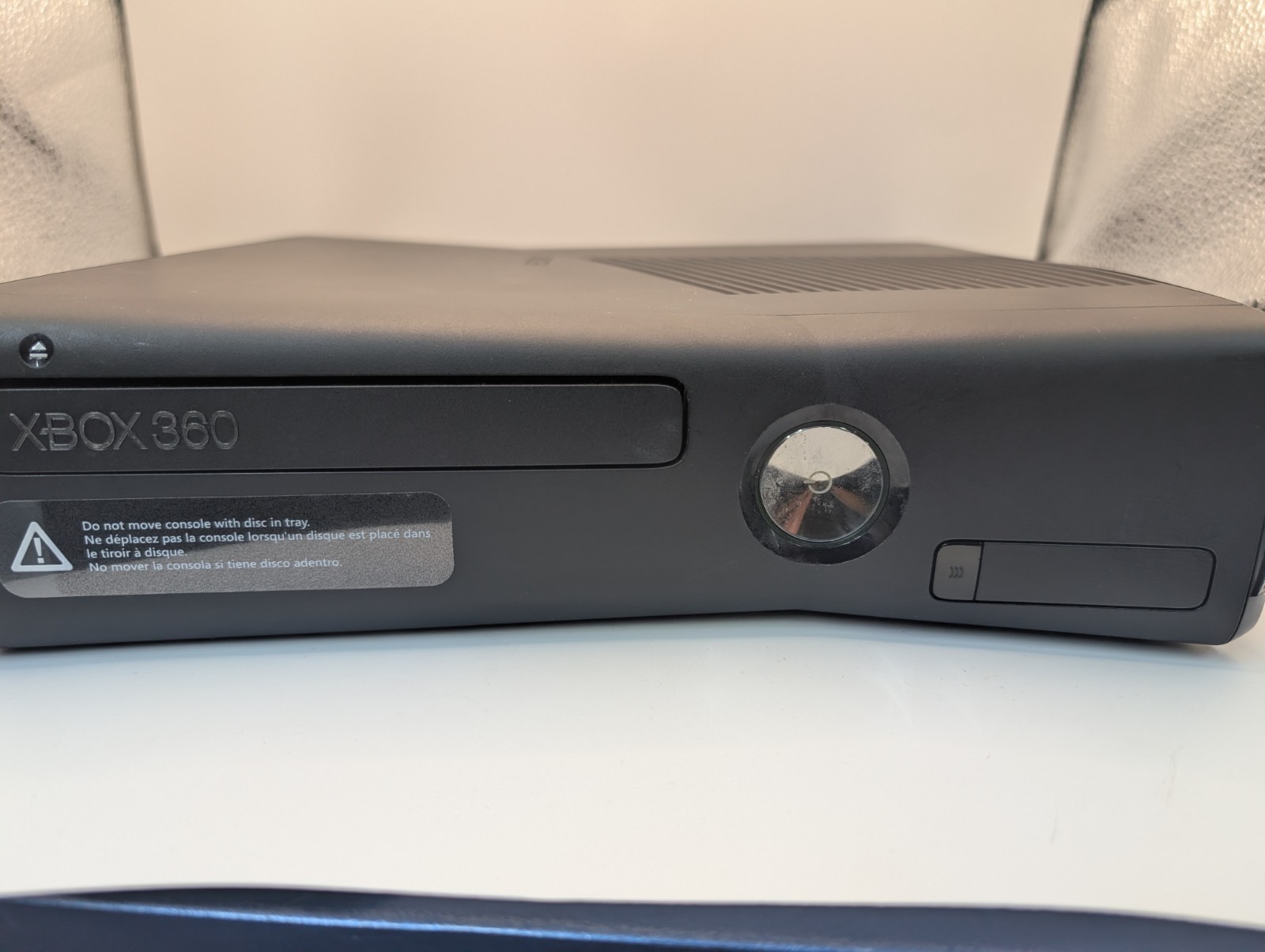 Xbox 360 S Slim 250GB HDD Console Bundle w/ Controller & 15 Games Tested Working