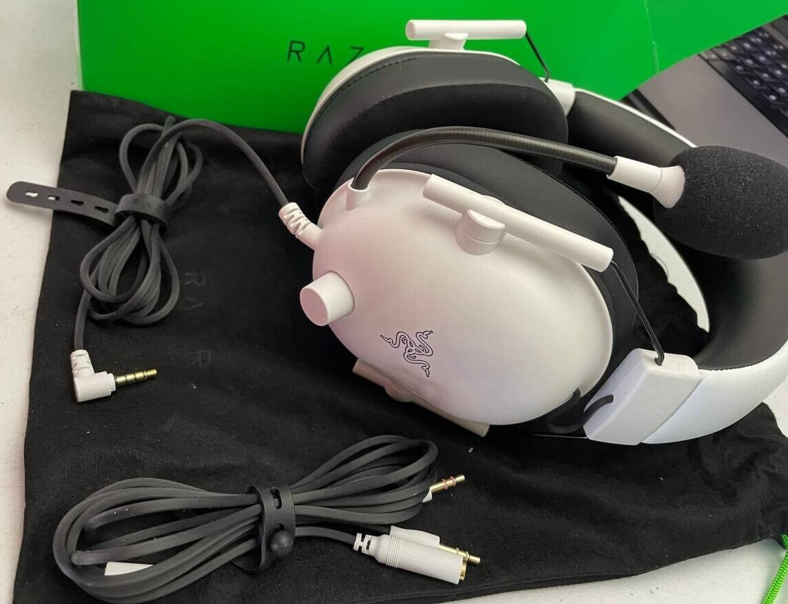 Razer BlackShark V2 X Gaming Headset: 7.1 Surround Sound – 50mm Drivers – White