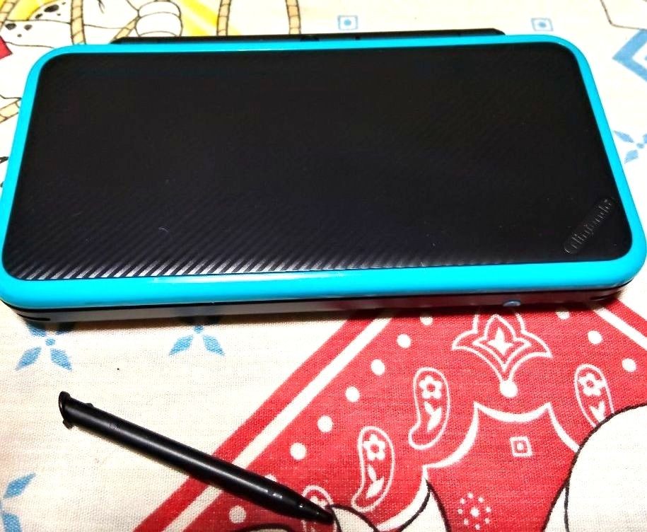 Lot 20 Games New Nintendo 2DS LL Turquoise x Black Used Japan F/S