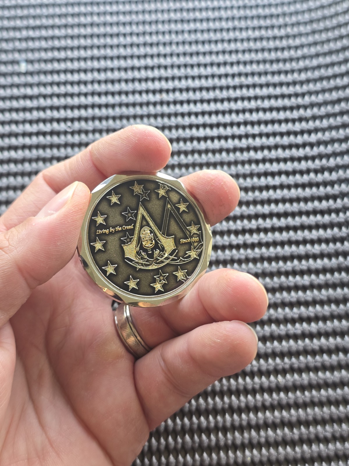 Assassin’s Creed Challenge Coin US NAVY Ubisoft Unity Origin Black Flag Odyssey