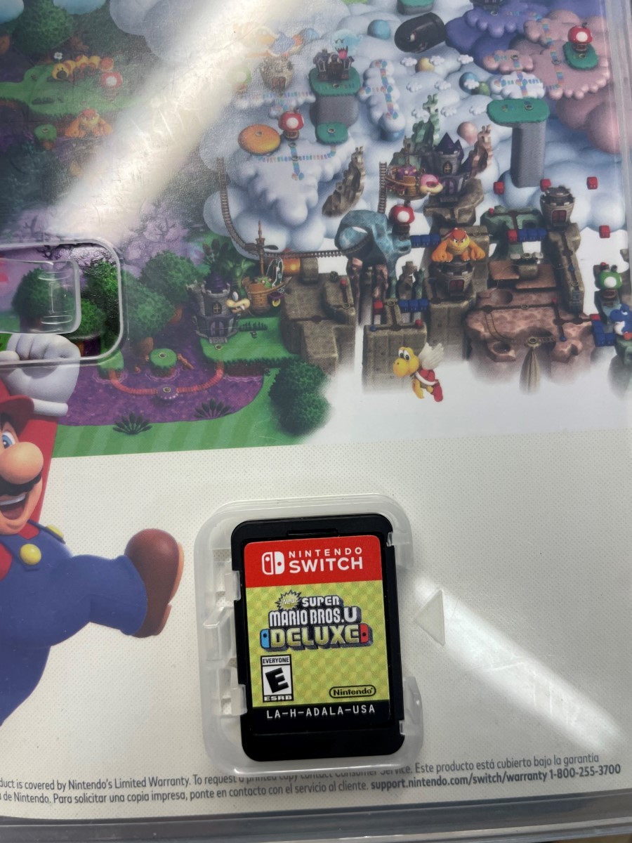 NINTENDO SWITCH NEW SUPER MARIO BROS. U DELUXE (ECP021618)