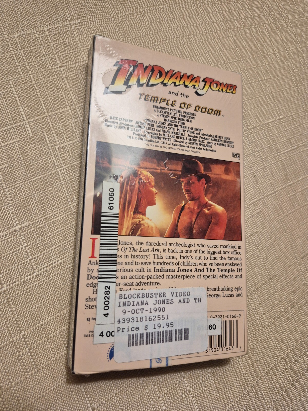 New Indiana Jones And The Temple Of Doom VHS Sealed Paramount Watermark Blk 1986