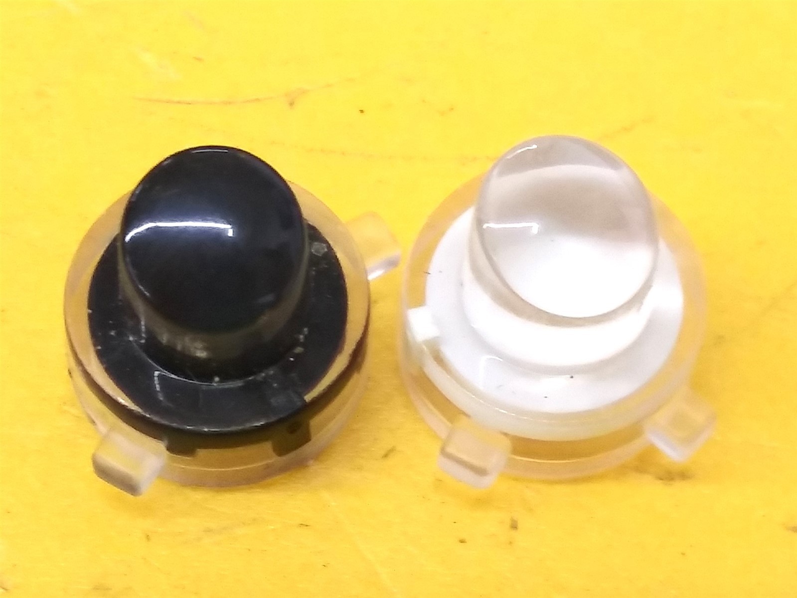 ⭐️⭐️⭐️⭐️⭐️ Microsoft Xbox Controller X08-69873 Black & White Face Buttons