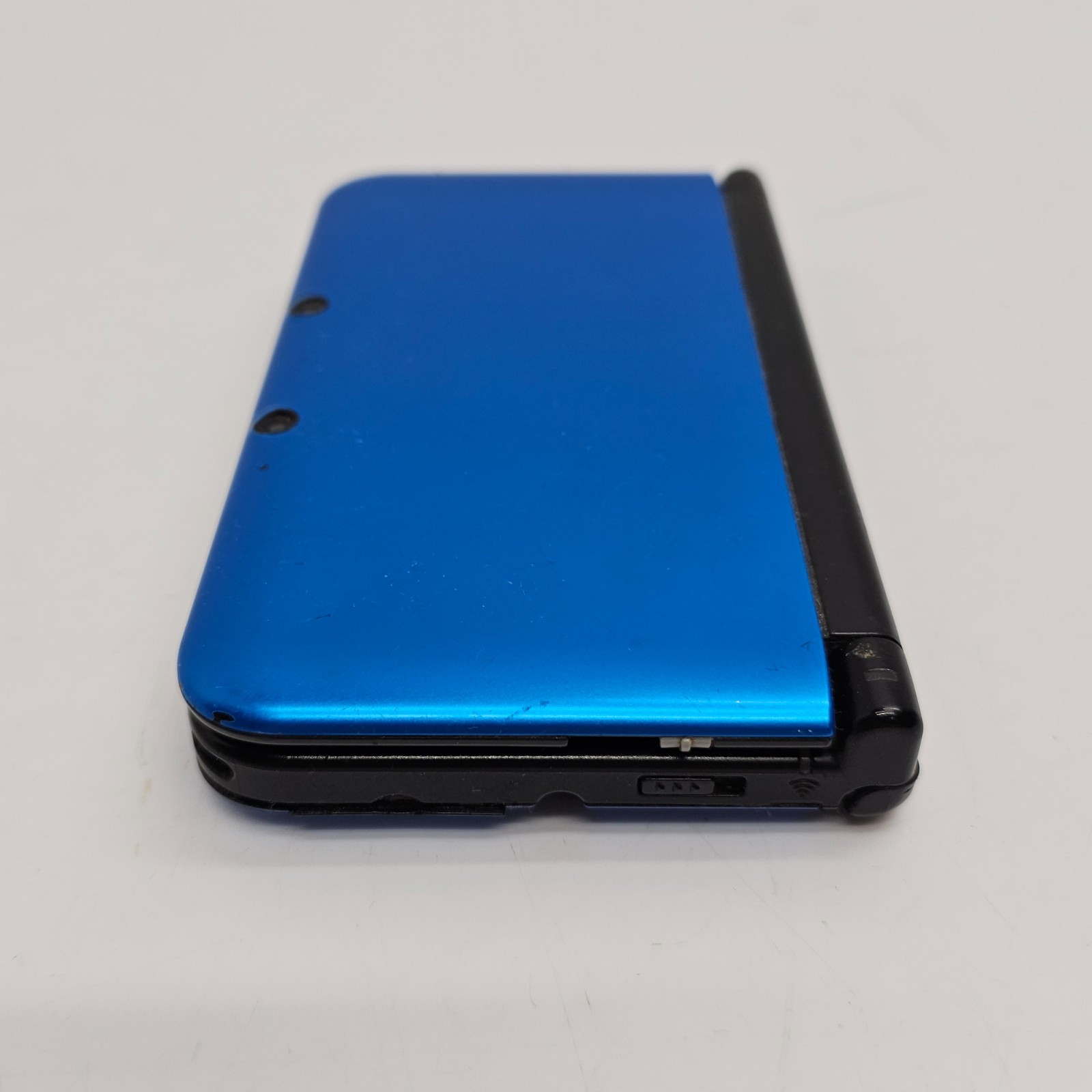 Nintendo 3DS XL SPR-001 Cobalt Blue Handheld Console For Parts