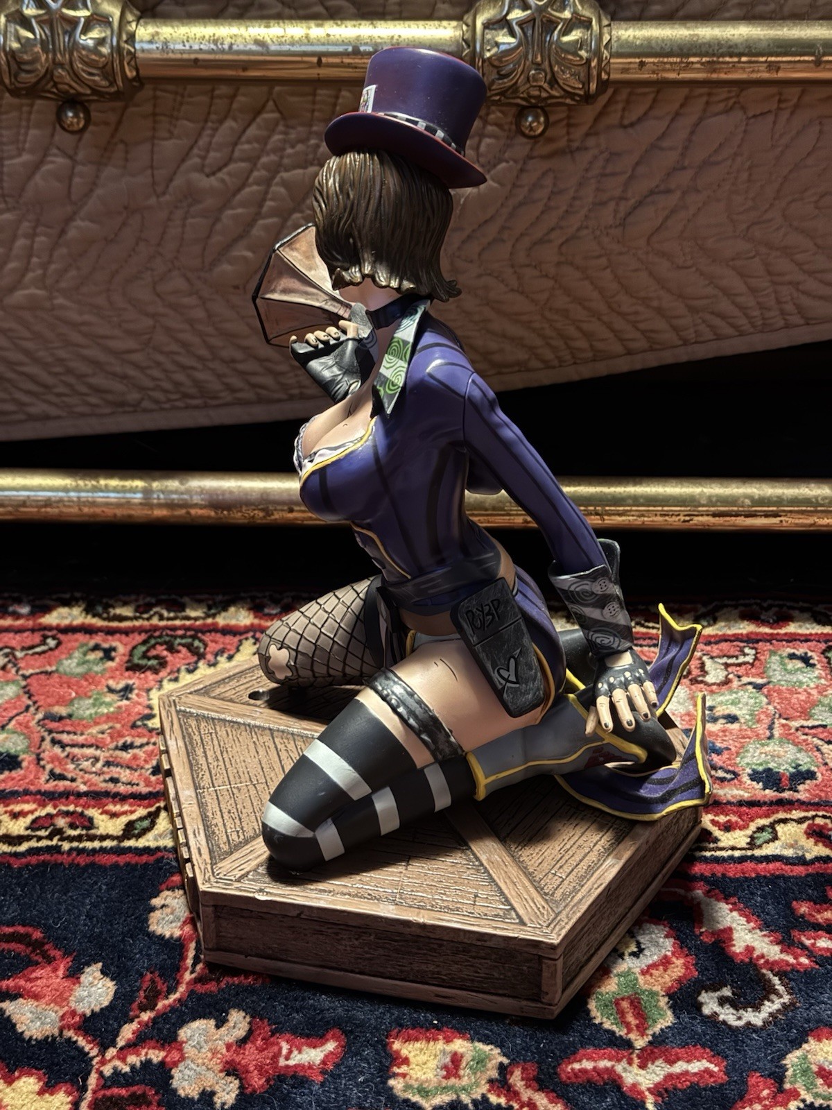 Borderlands 2 Mad Moxxi Purple Coat 1/4 Scale Statue Figurine /5000 w/ Box NICE!