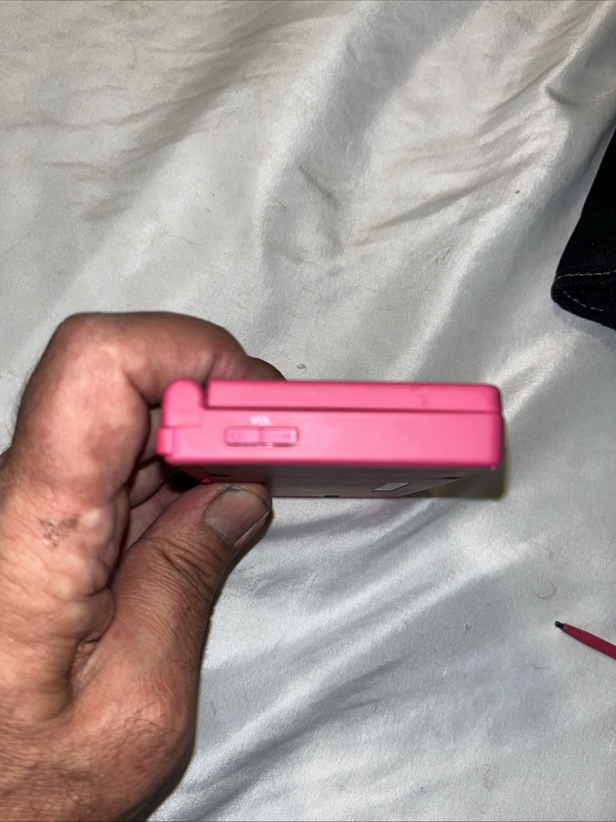 Hot Pink Nintendo DSi With Black Carrying Case Tested & Factory Reset