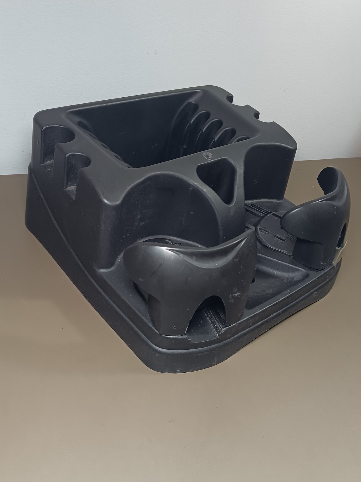Vehicle Mini Console Adjustable Cup Holder Organizer Cars Trucks Pre-Owned