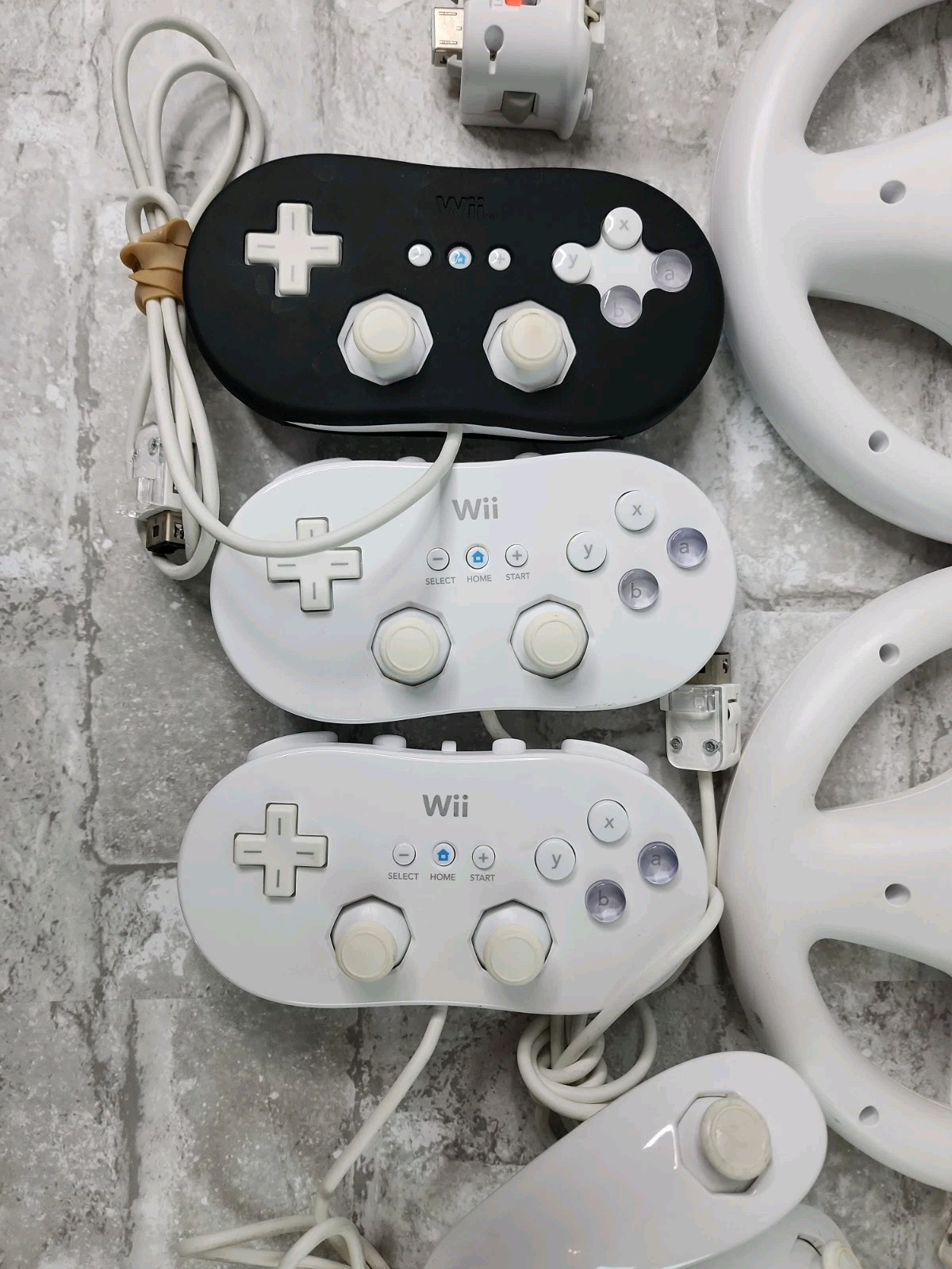 Nintendo Wii Genuine Accessories (Lot of 8) Wheels Controllers Motion Plus OEM
