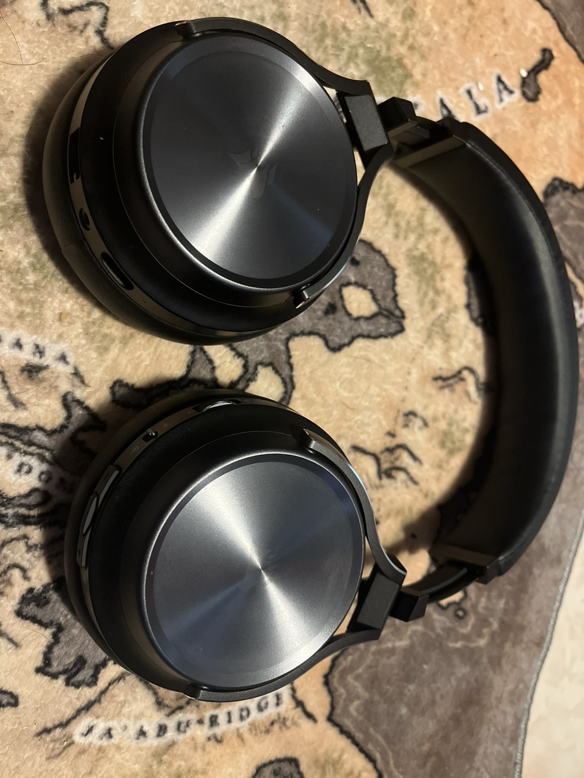 Corsair Virtuoso RGB XT Wireless Gaming headset