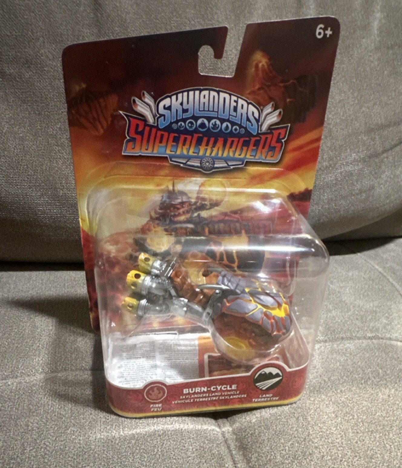 Skylanders Superchargers Burn-Cycle Vehicle Figure 87545