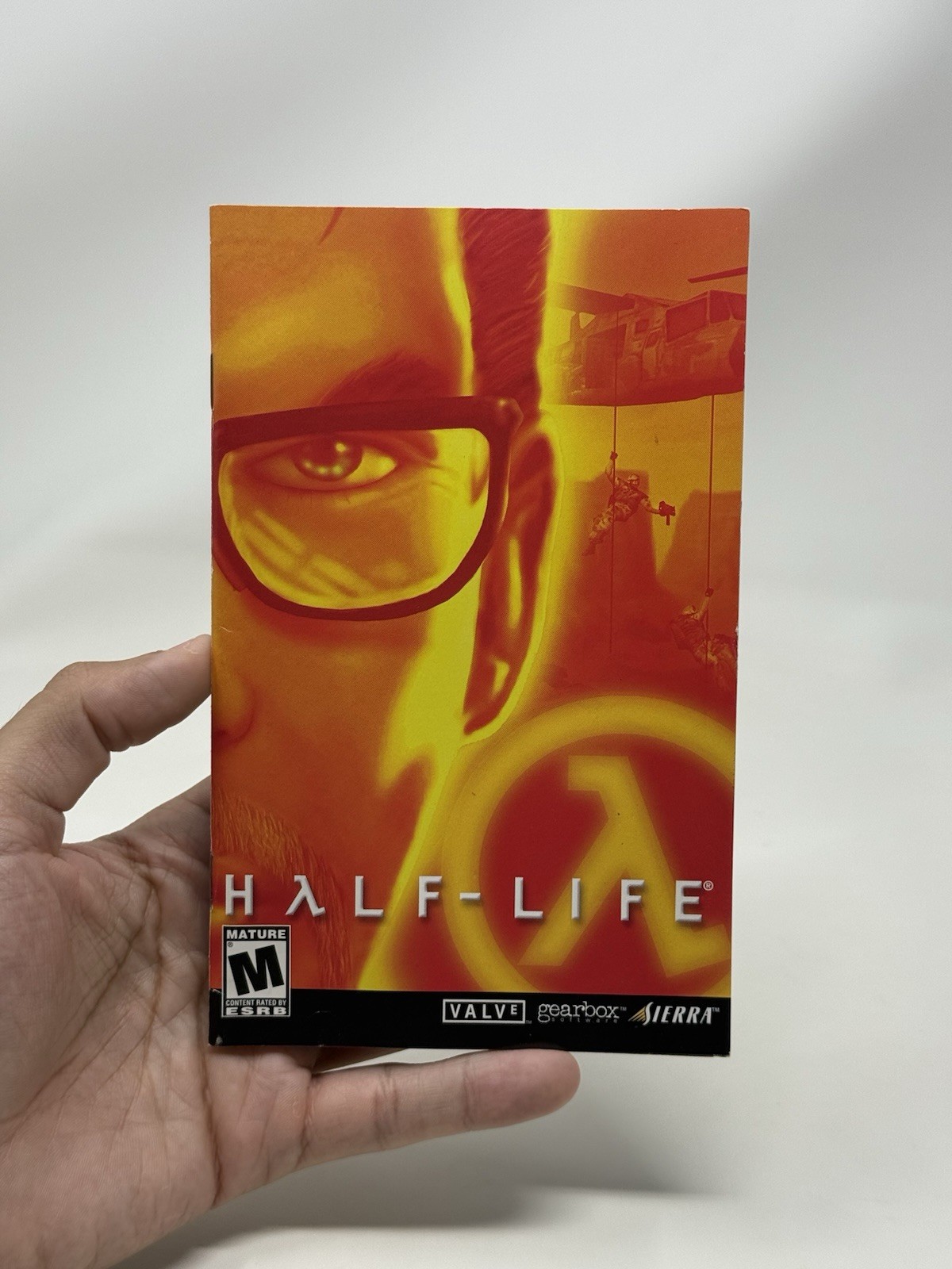 Half-Life PS2 PlayStation 2 Complete CIB + Registration Card Mint Disc Tested