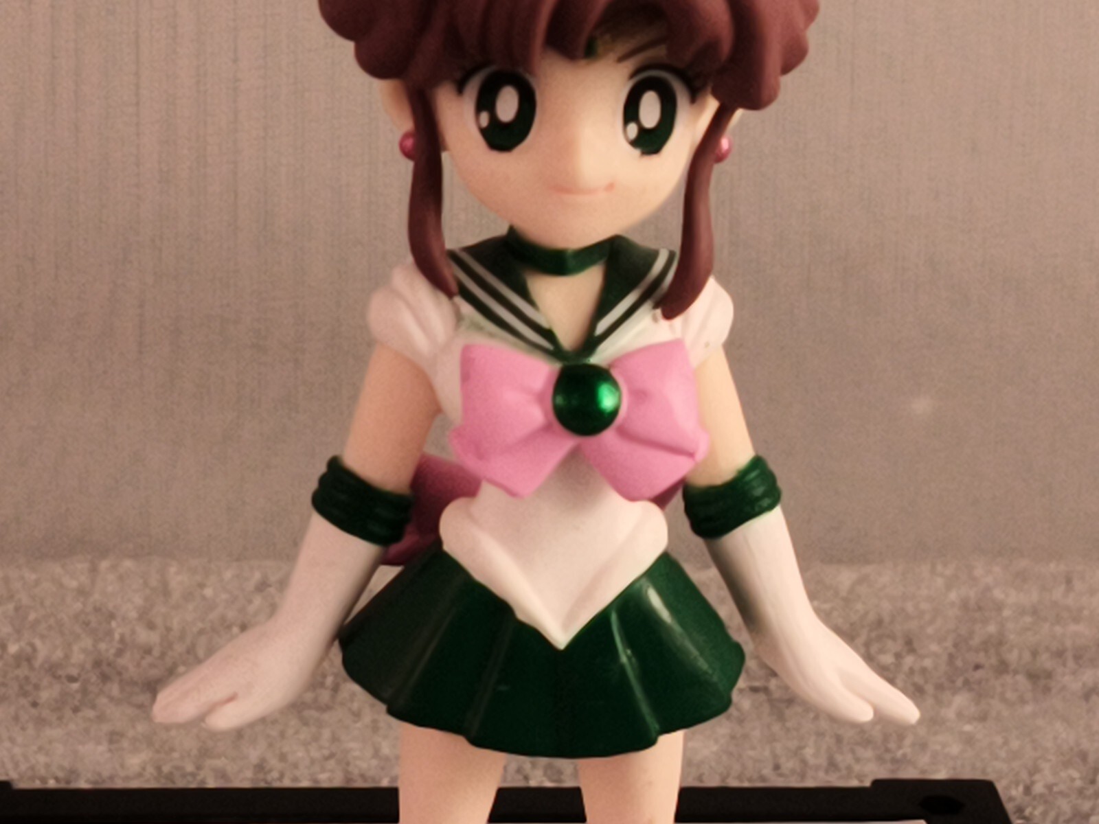 Sailor Jupiter (2015)- Guardian Sailor Moon – Figure W/ Stand