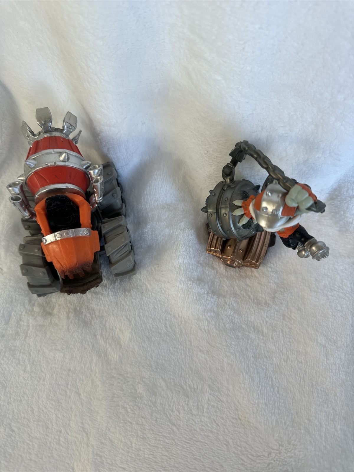 Skylanders Superchargers Smash Hit + Thump Truck