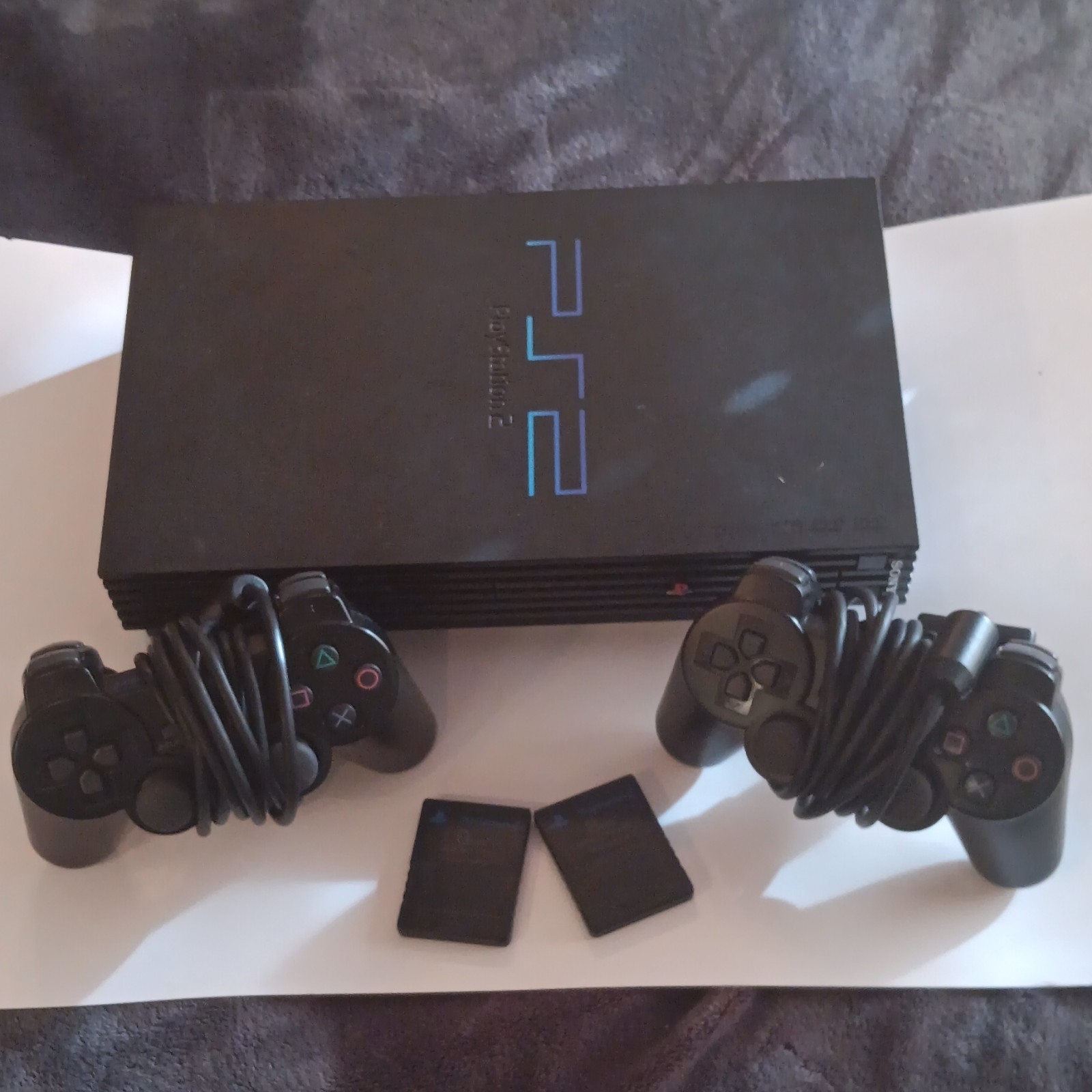 Sony PlayStation 2 PS2 Console Black Bundle 2 Controllers Cables 2 Memory Cards