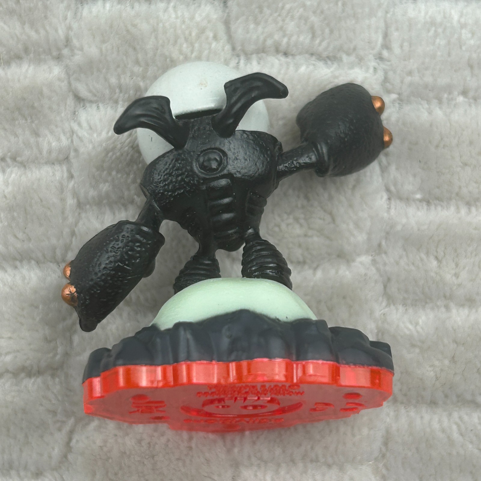Skylanders Giants Eye-Brawl & Mini Eye Small Sidekick Figure Halloween