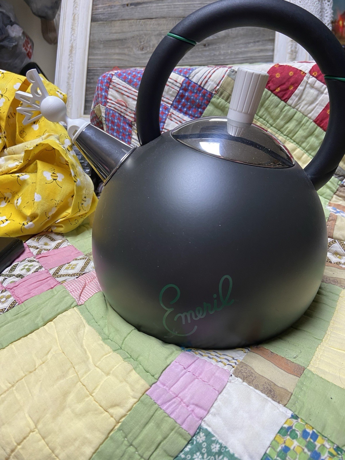 Emeril Lagasse 2.5 Quart Whistling Tea Kettle “BAM” Stainless Steel Made Italy